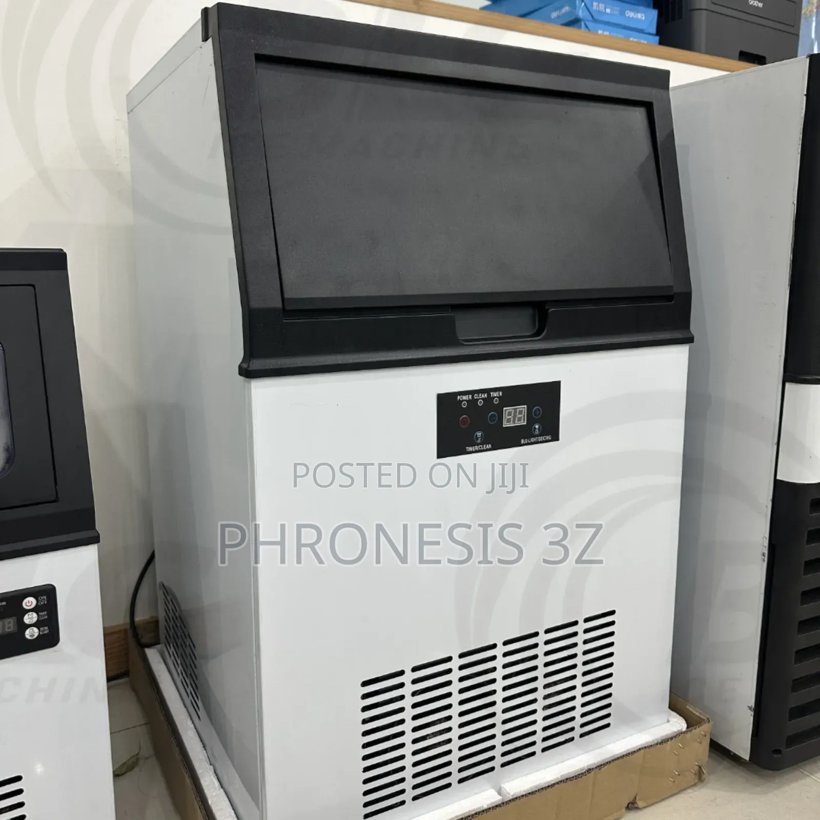 100kg Commercial Ice Maker