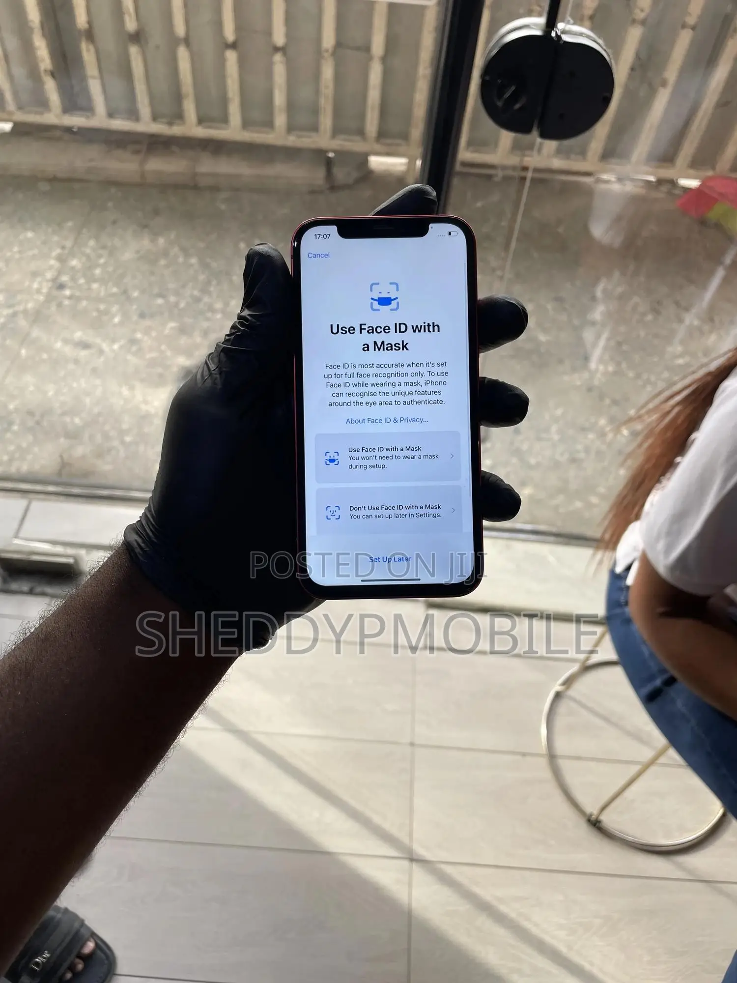 Apple iPhone 12 64 GB Red