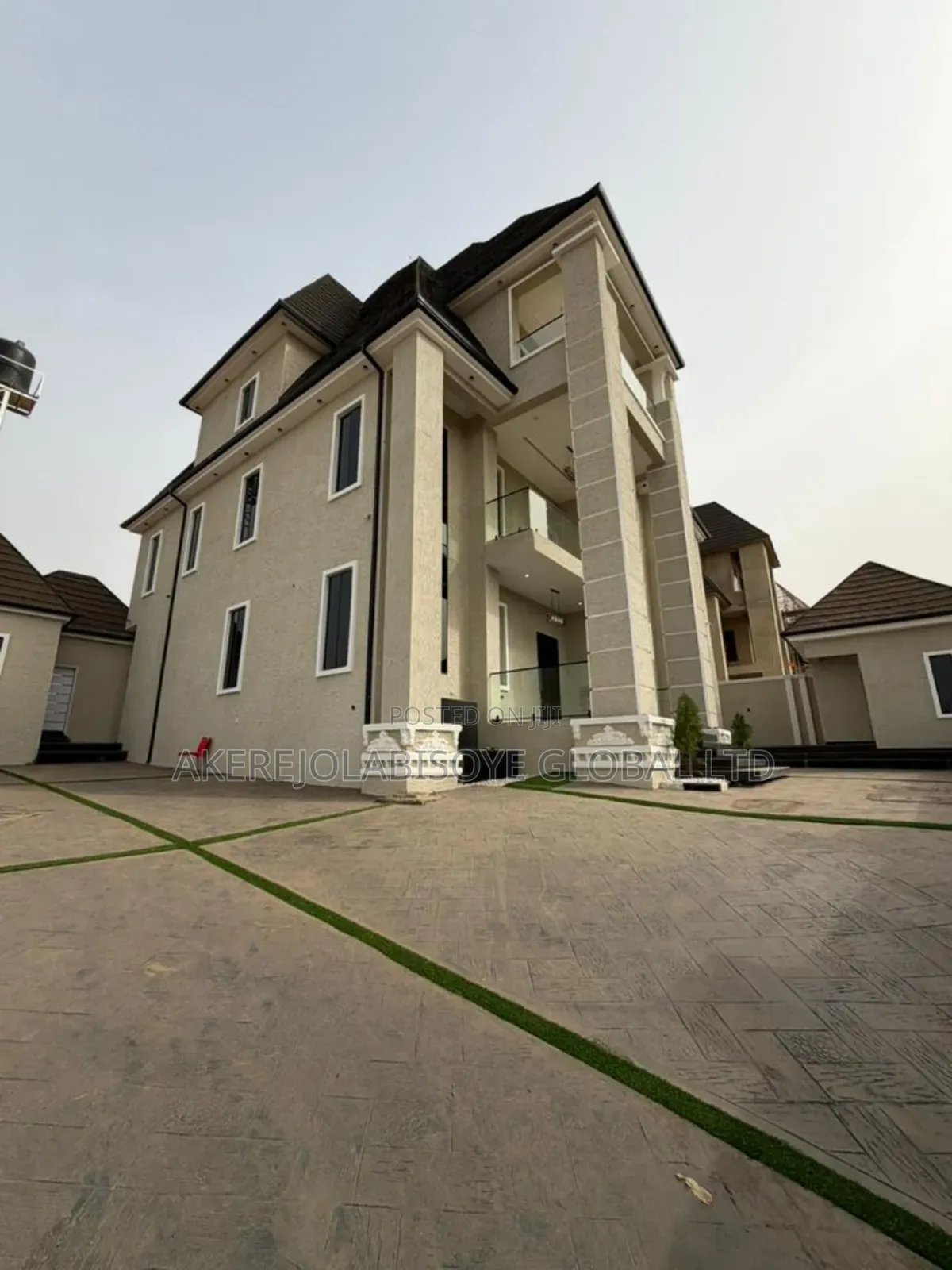 5bdrm Duplex in Lokogoma, Abuja for sale