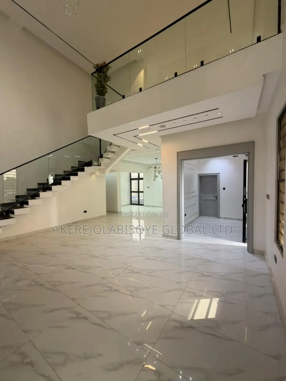 5bdrm Duplex in Lokogoma, Abuja for sale