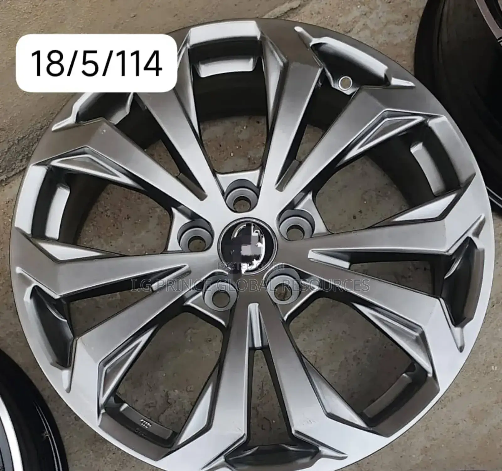 Dealer on All Types of Motor Rims Brand New