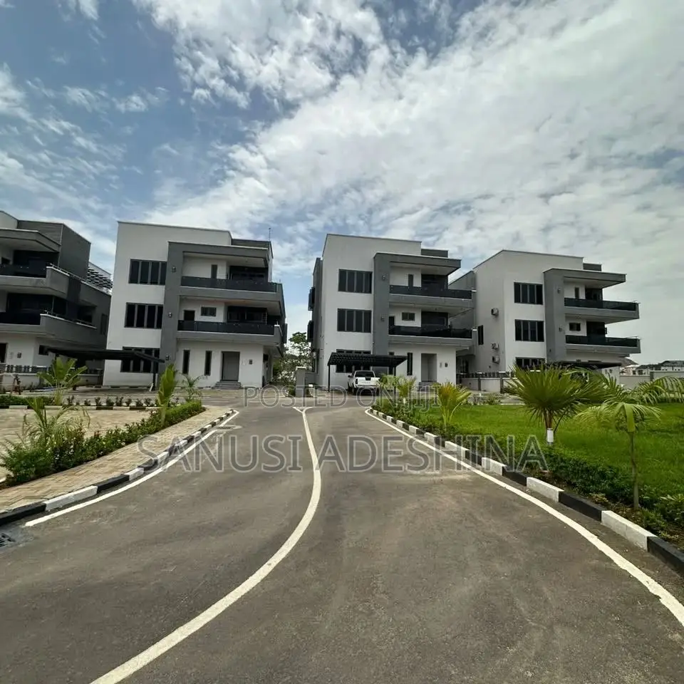 4bdrm Duplex in Gwarimpa Estate By, Gwarinpa for sale