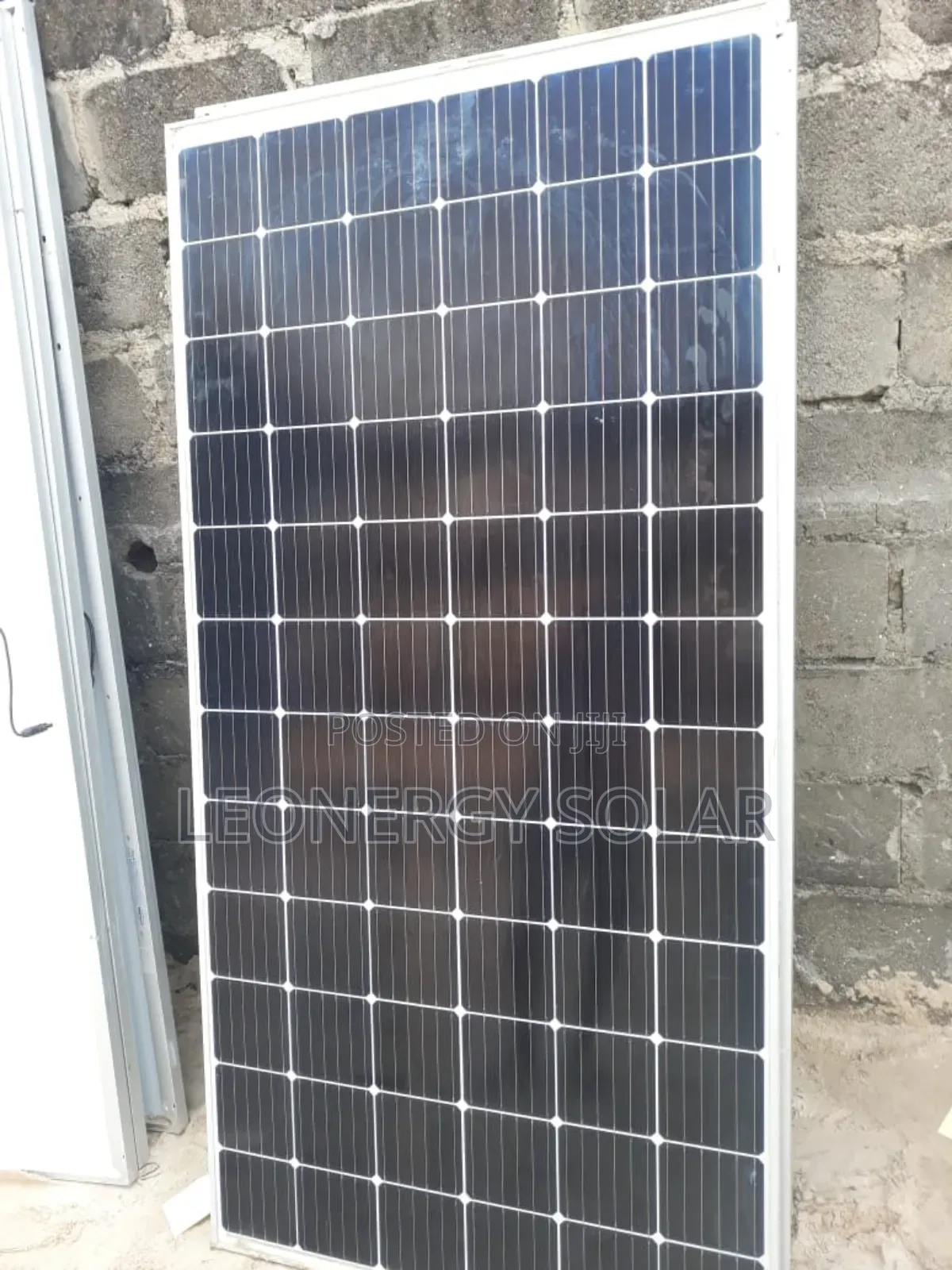 High Quality 350w Mono Solar Panels (72 Cell ,6 Busbar)