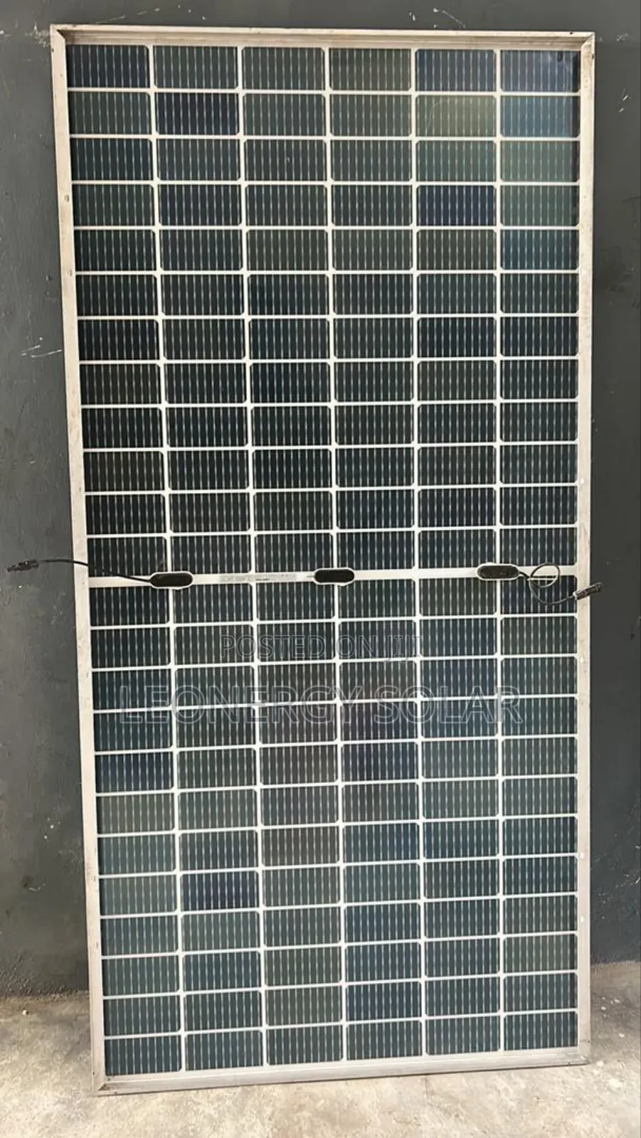 600w Ja Bi-Fical Solar Panel