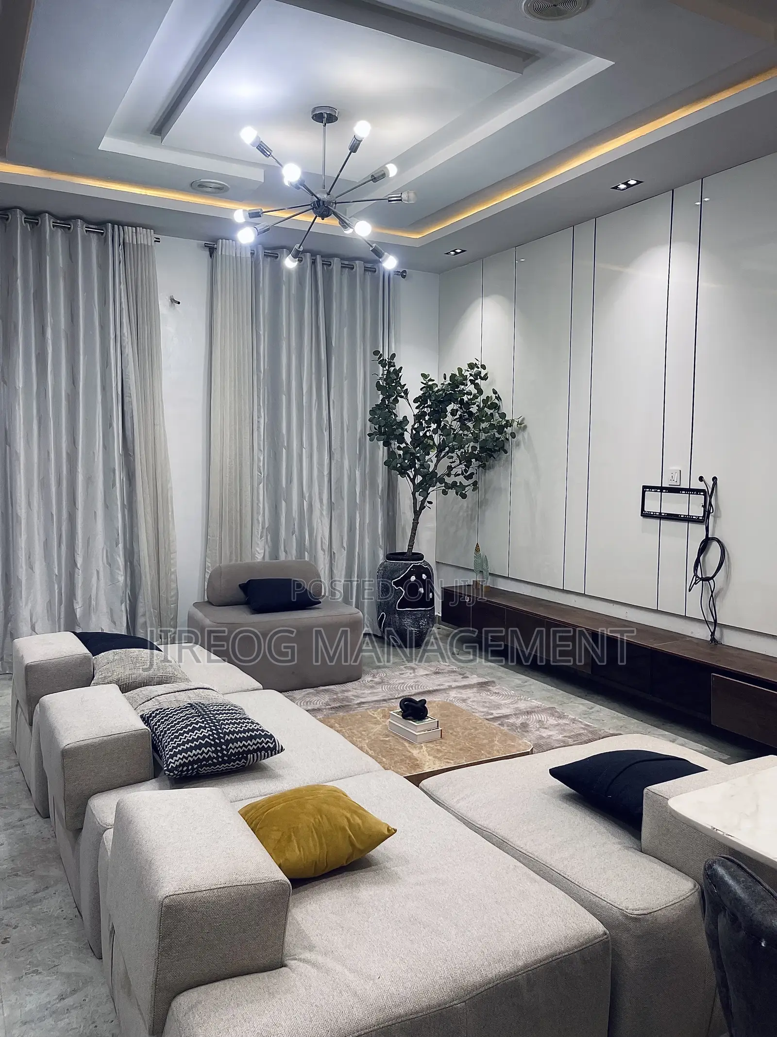Exquisite Living 3bedroom Terrace Well