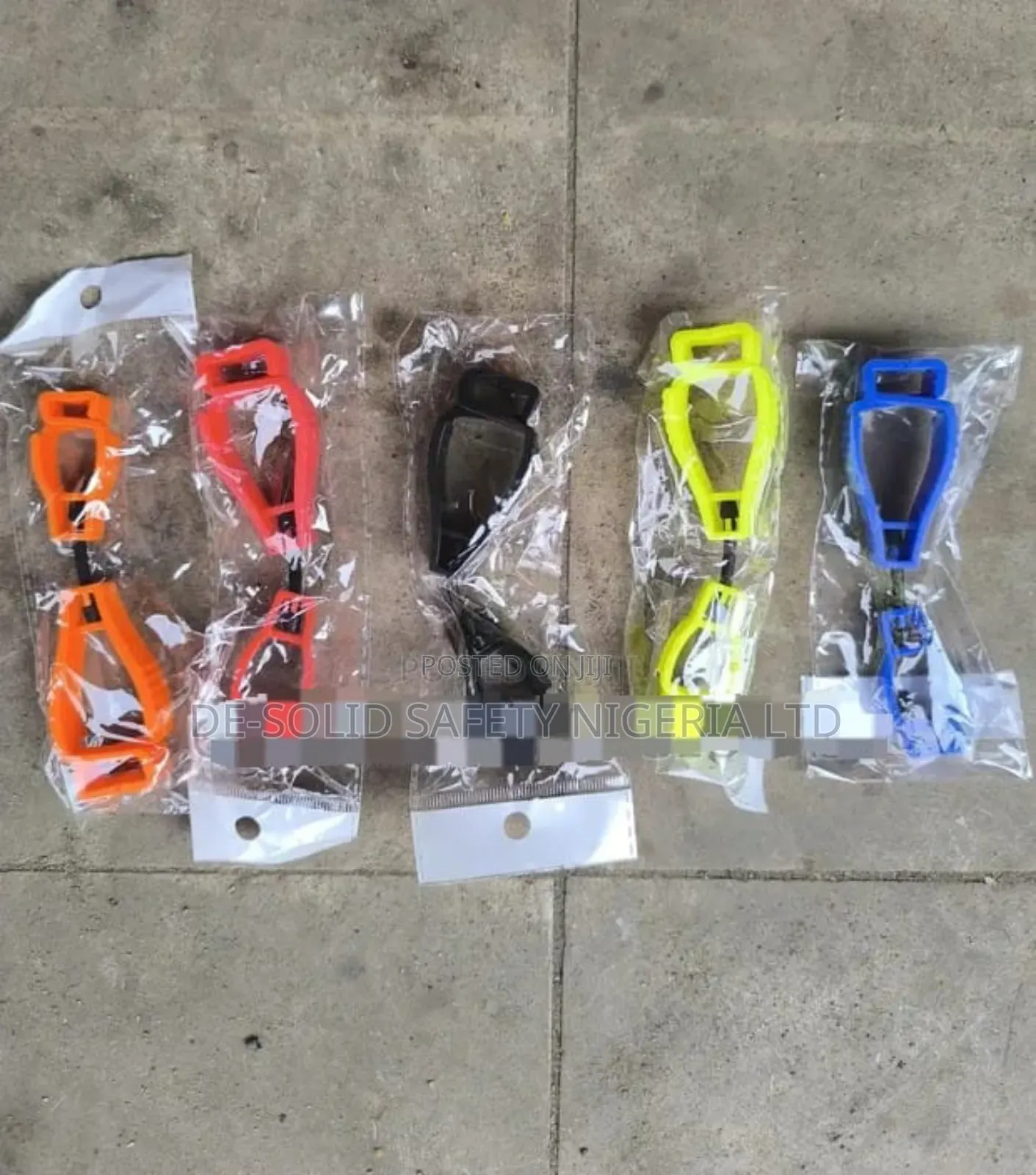 Glove Clip Holder / Glove Hanger