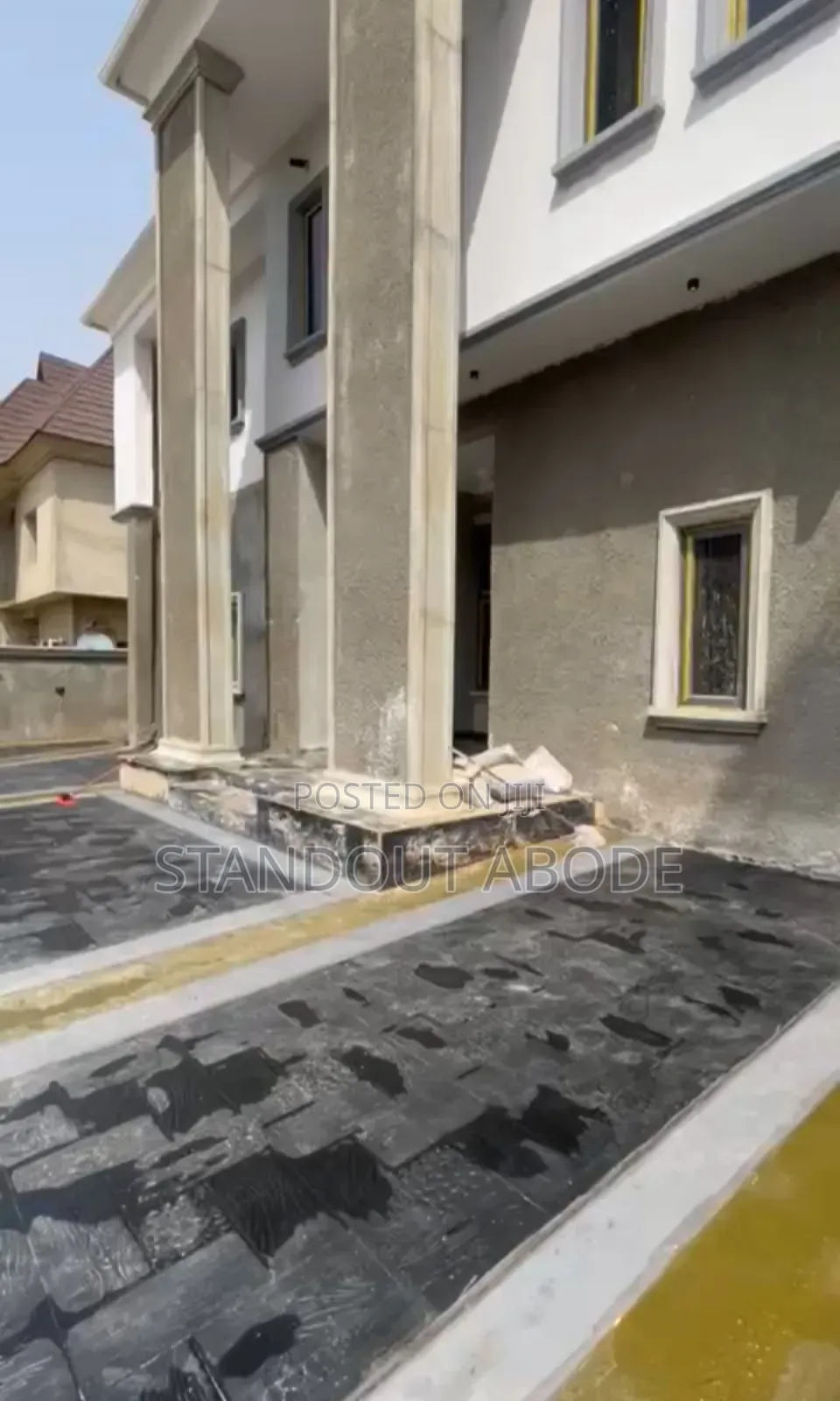 5bdrm Duplex in This Estate Is, Gaduwa for sale