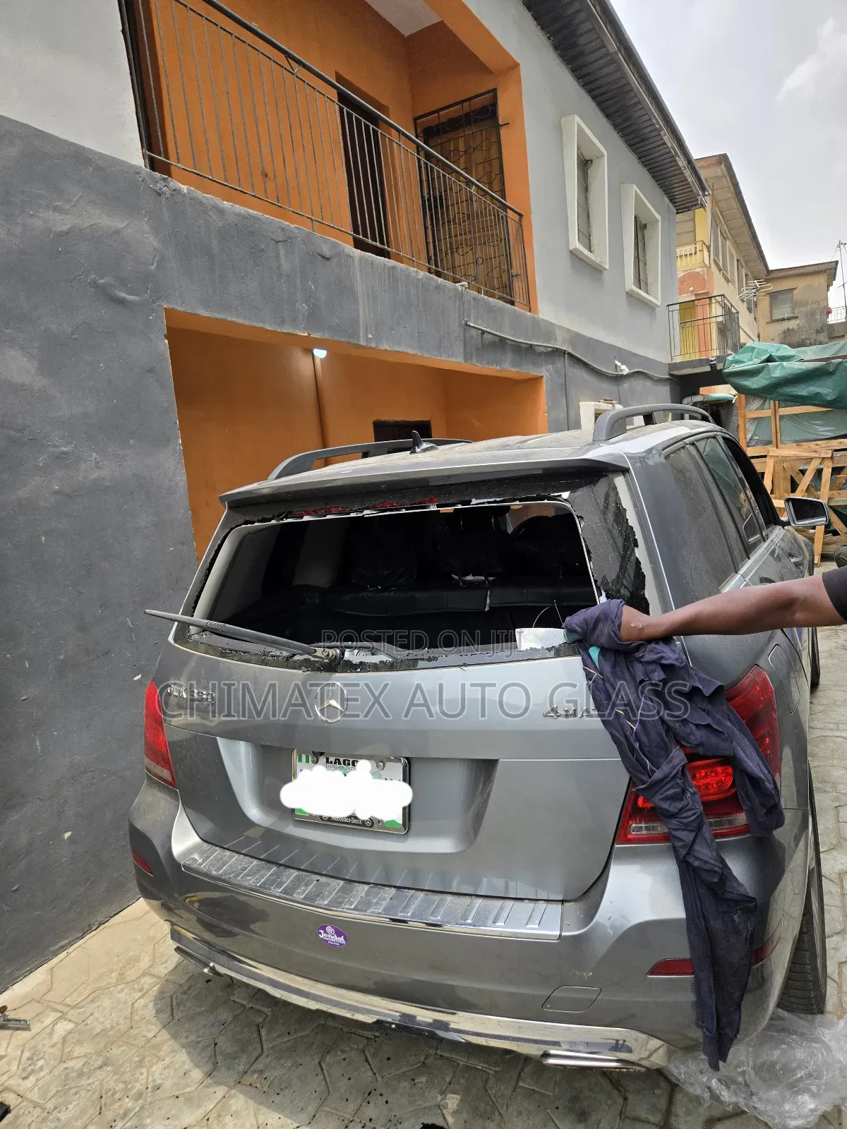 Mercedes Glk350 Back Windscreen Glass Available