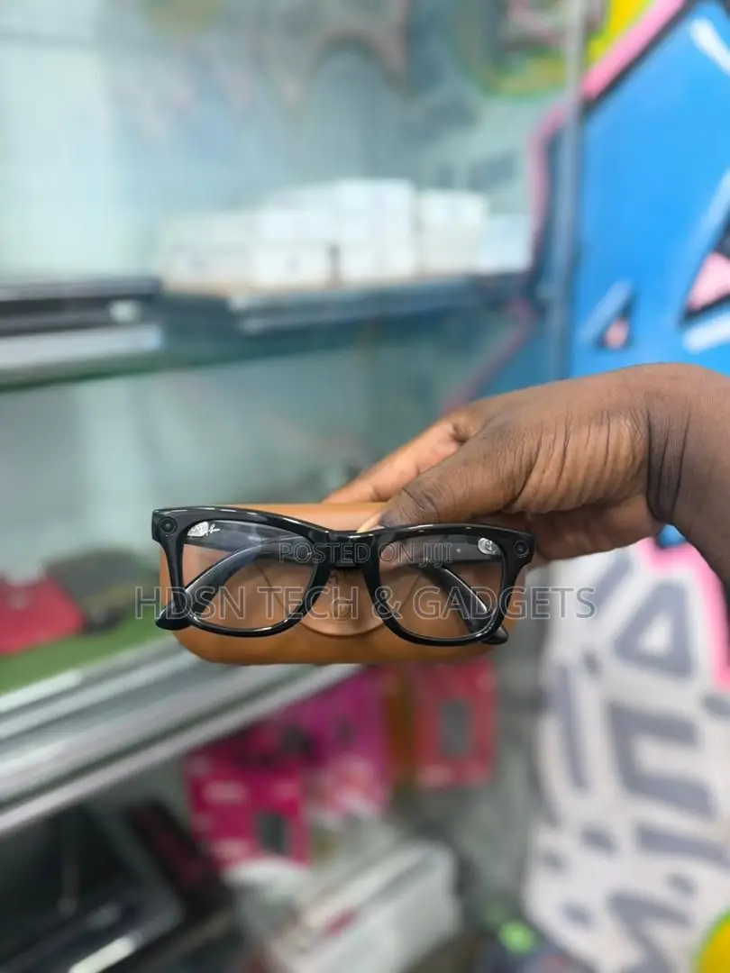 Rayban Meta Wayfarer Glasses (Gen 1) | Clear Lens