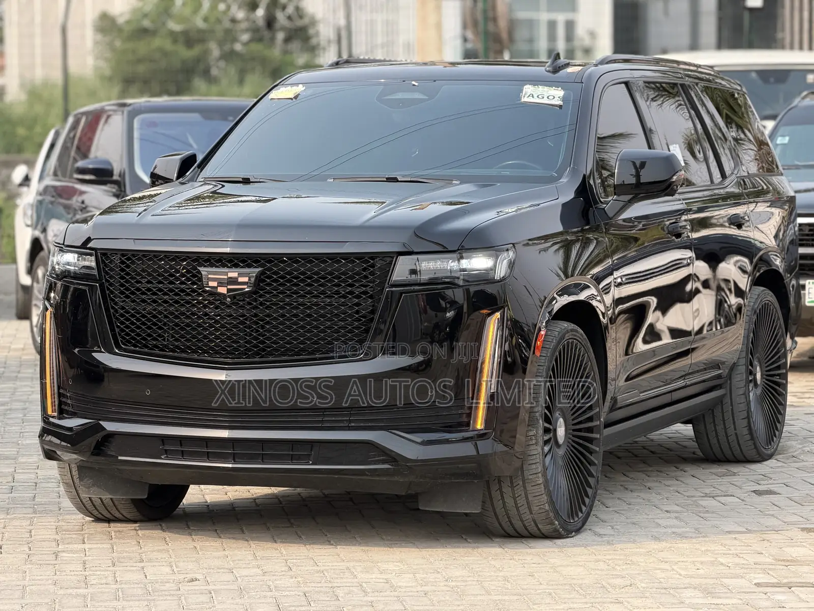 Cadillac Escalade Premium Luxury Platinum 4WD 2023 Black