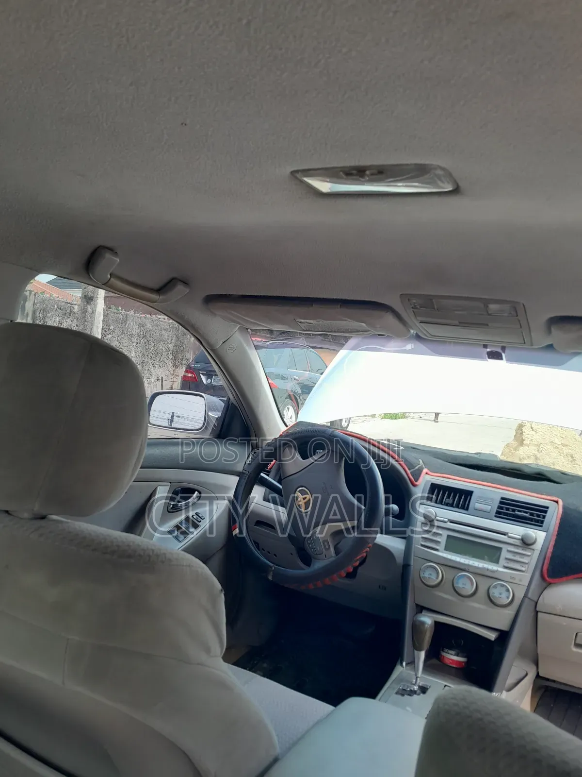 Toyota Camry 2010 Silver