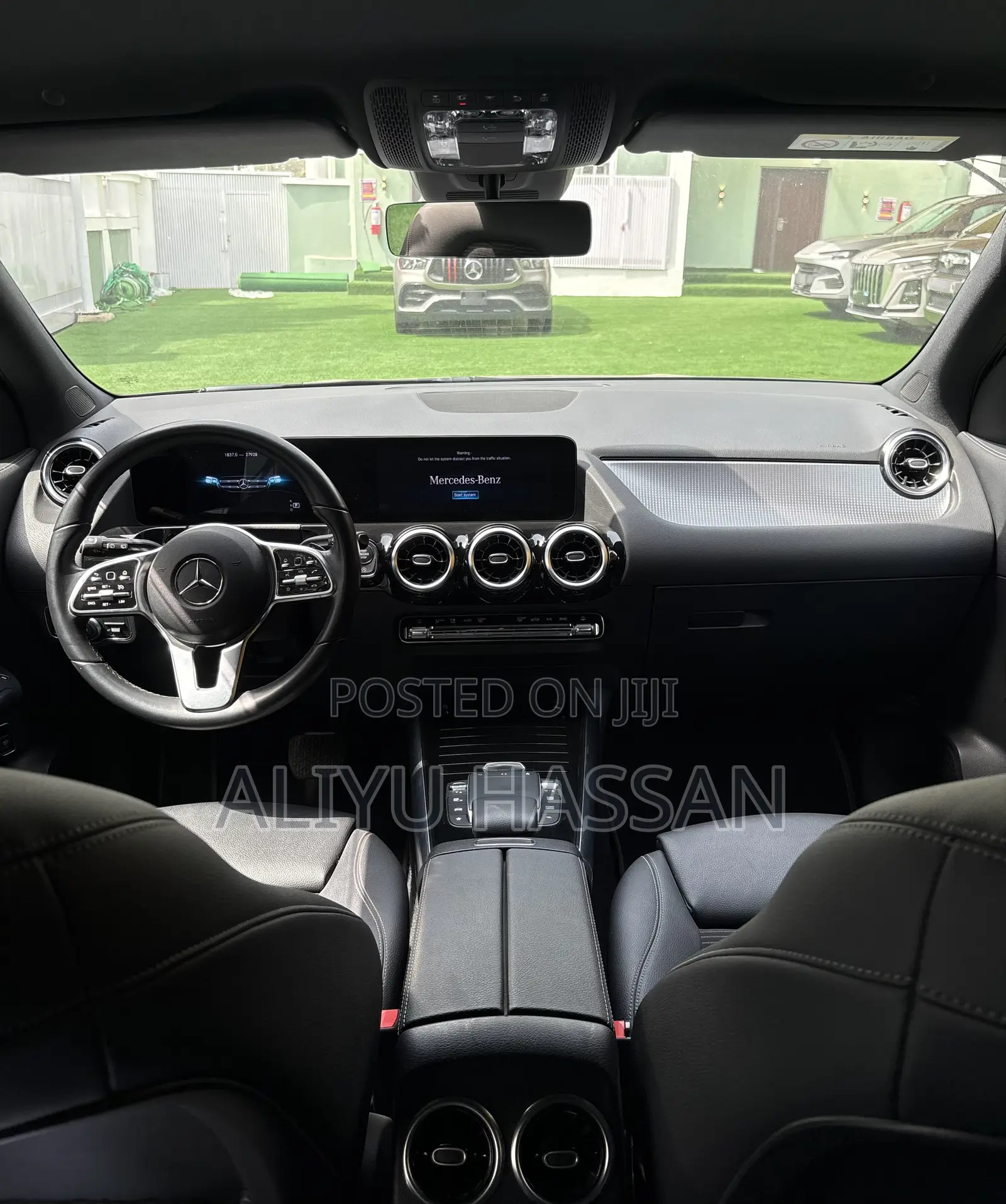 Mercedes-Benz GLA-Class 2022 Gray
