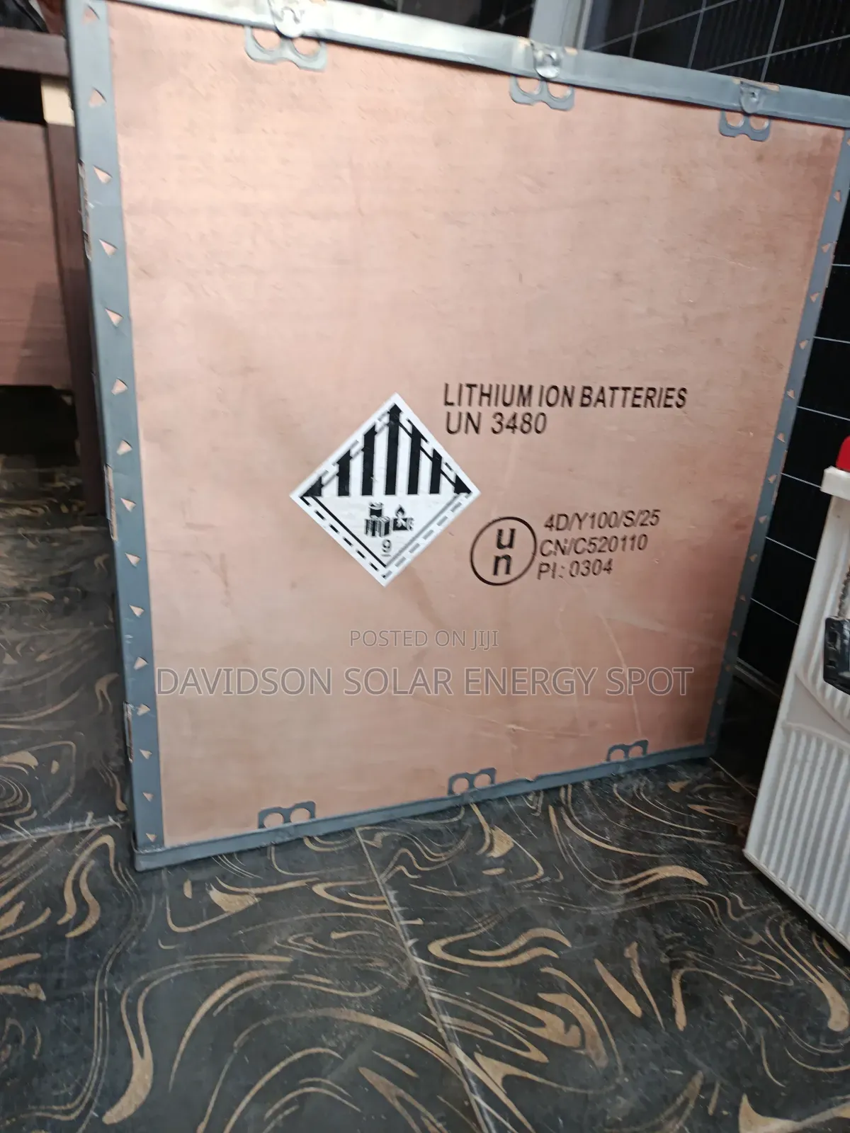 7kwh and 3kva 24v All in One Must Solar Lithium Battery