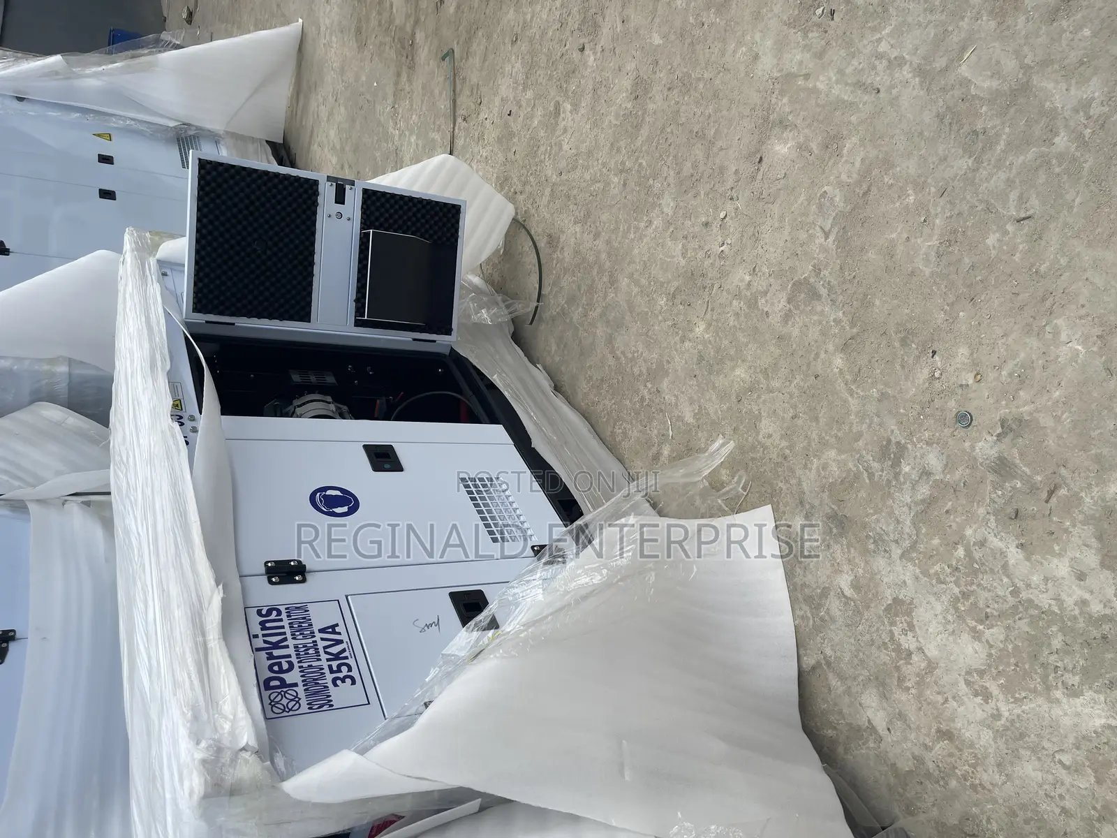 Original 35kva Perkins Soundproof Generator