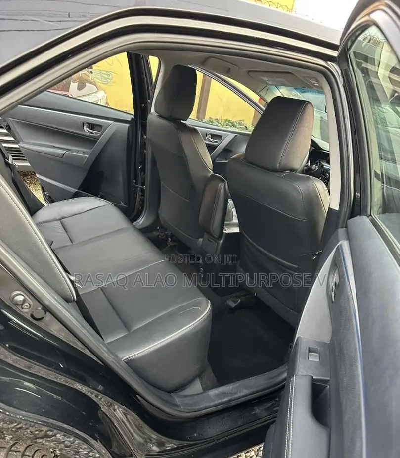 Toyota Corolla 2014 Black