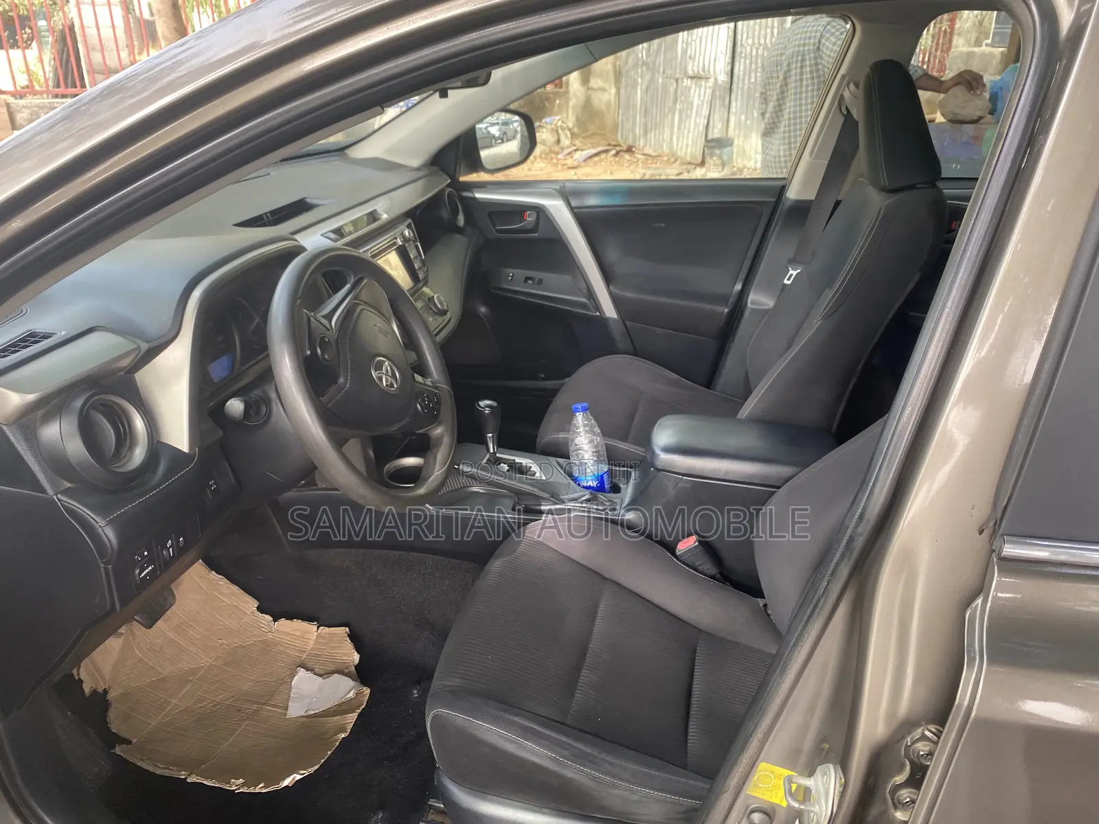 Toyota RAV4 LE 4dr SUV AWD (2.5L 4cyl 6A) 2014 Gray