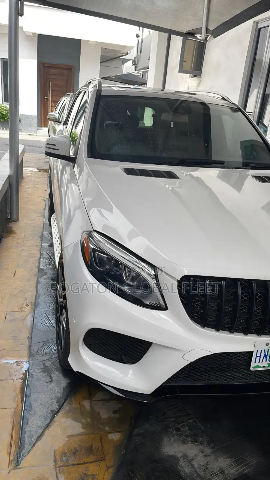 Mercedes Ml (Upgraded to Gle 350) for Rent (White)