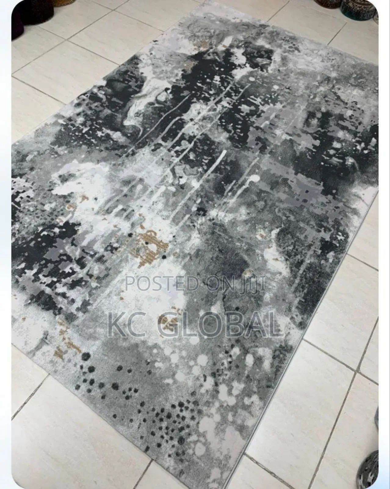 Center Rug Available 4/6 5/7