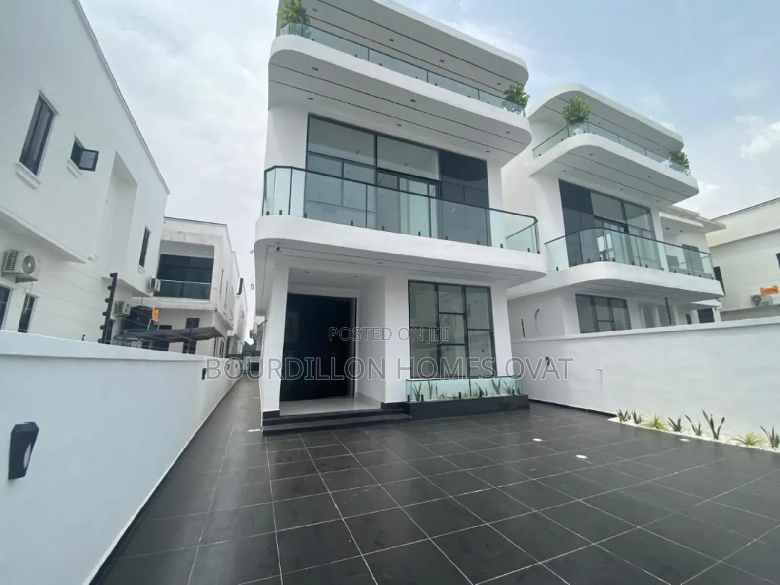 5bdrm Duplex in Orchid Lekki Lagos for sale