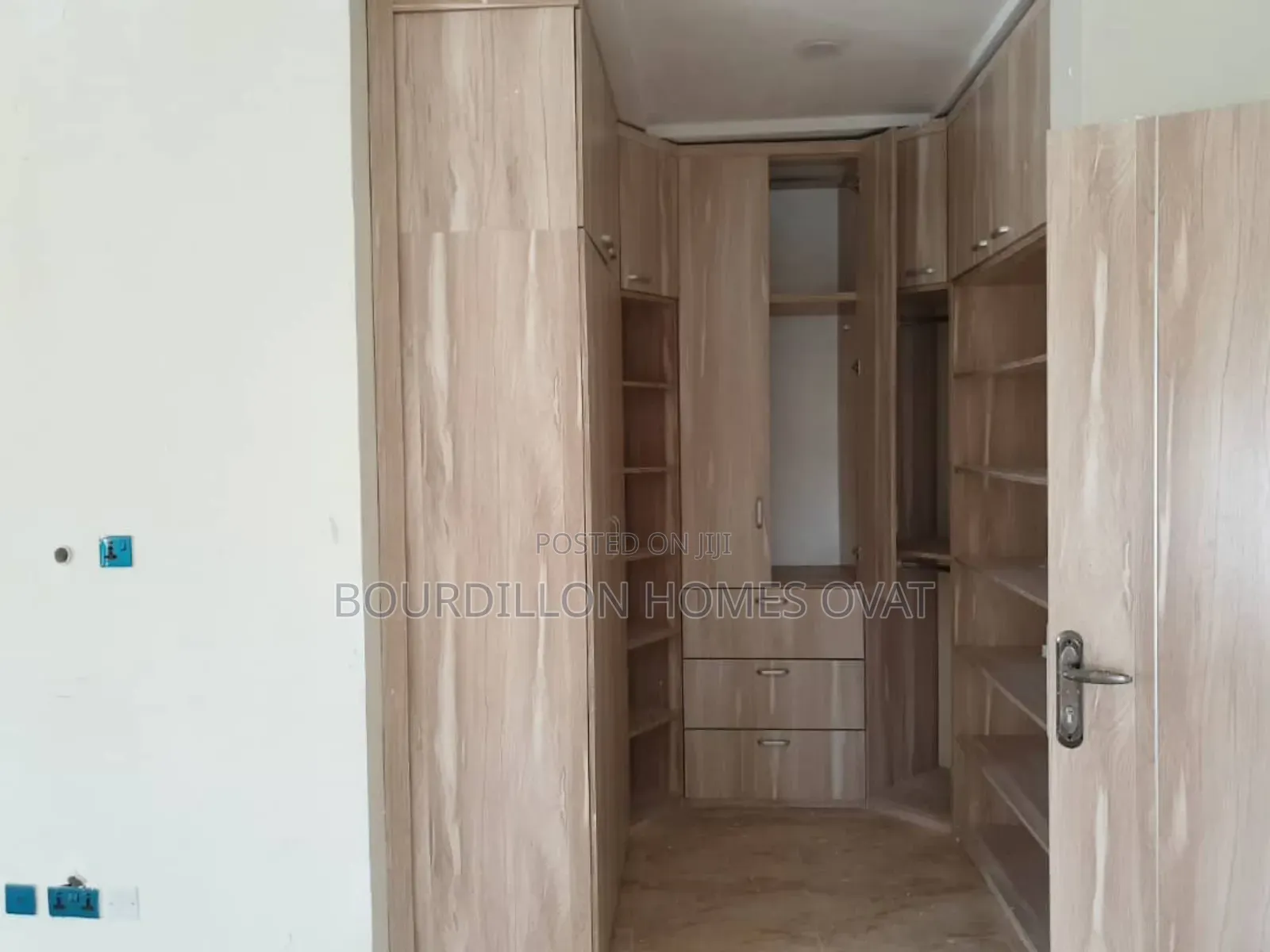 4bdrm Duplex in Orchid Lekki Lagos for sale