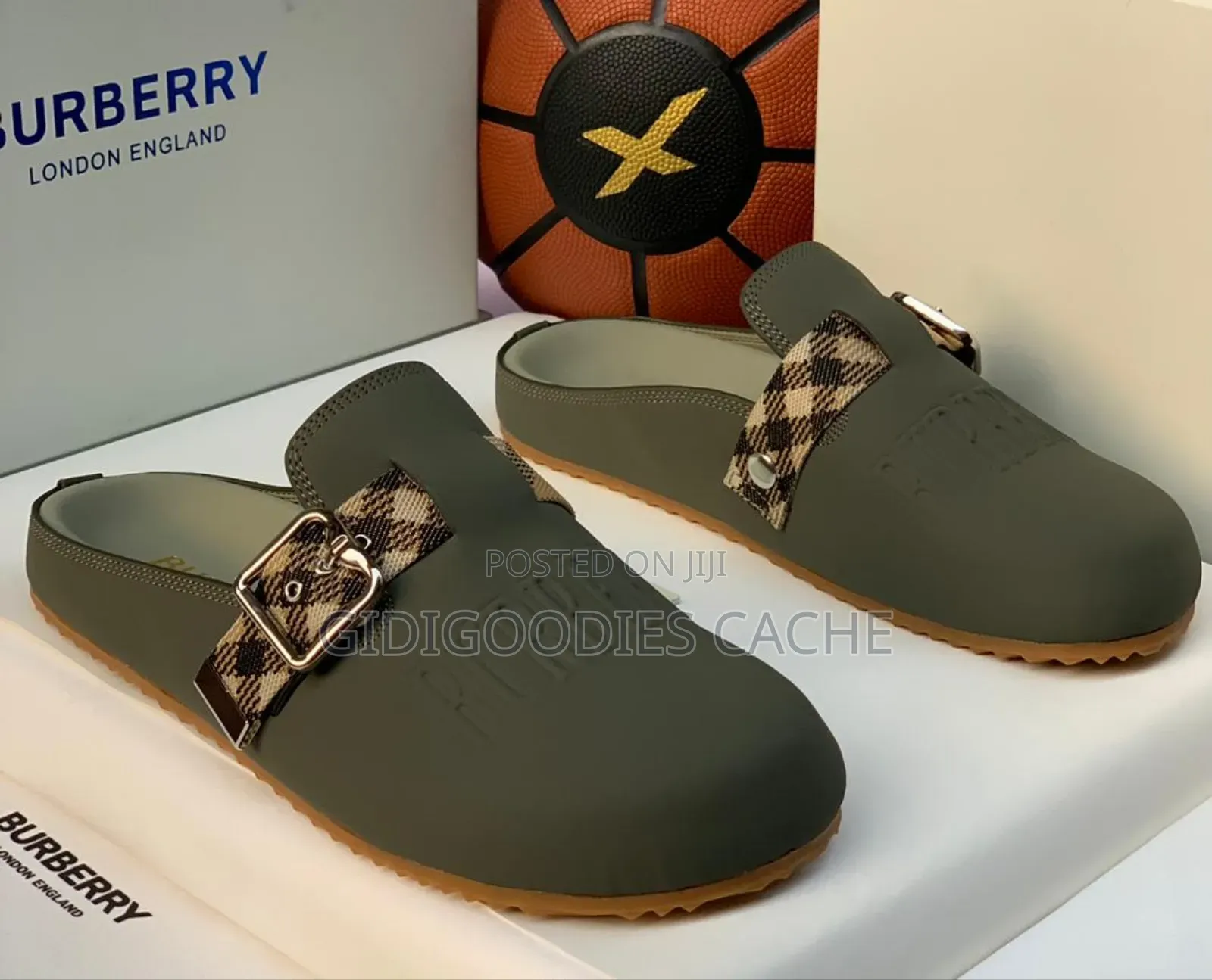 Burberry Mules