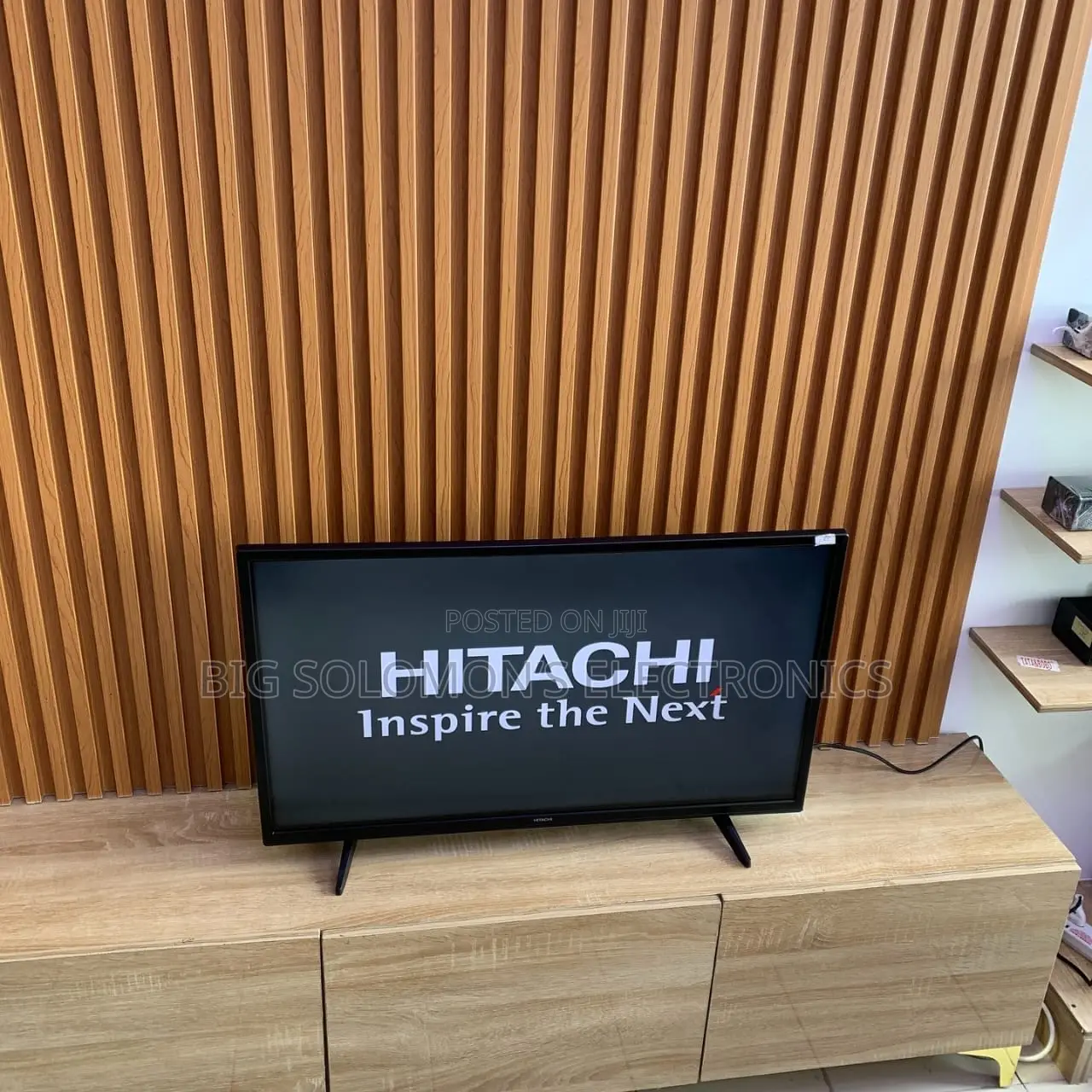 32 Inch Hitachi Full Smart Tv