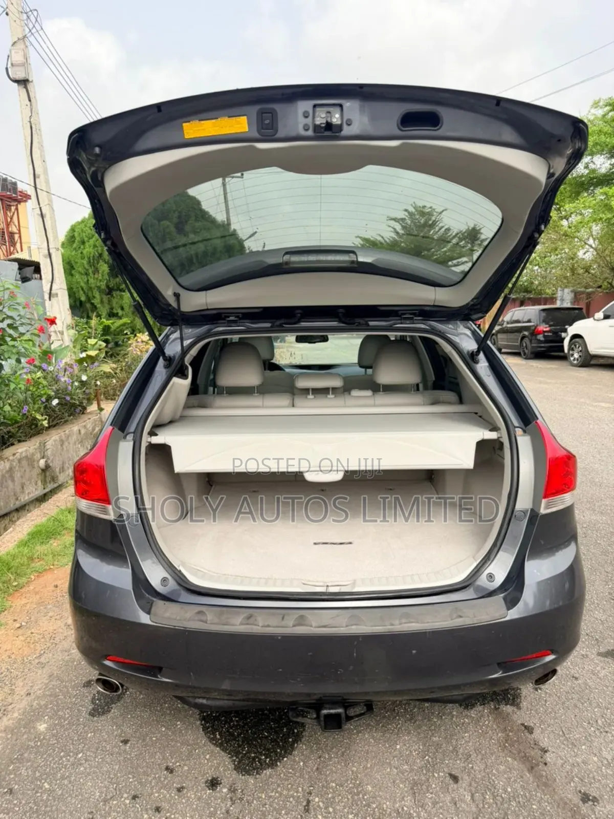 Toyota Venza V6 2011 Gray