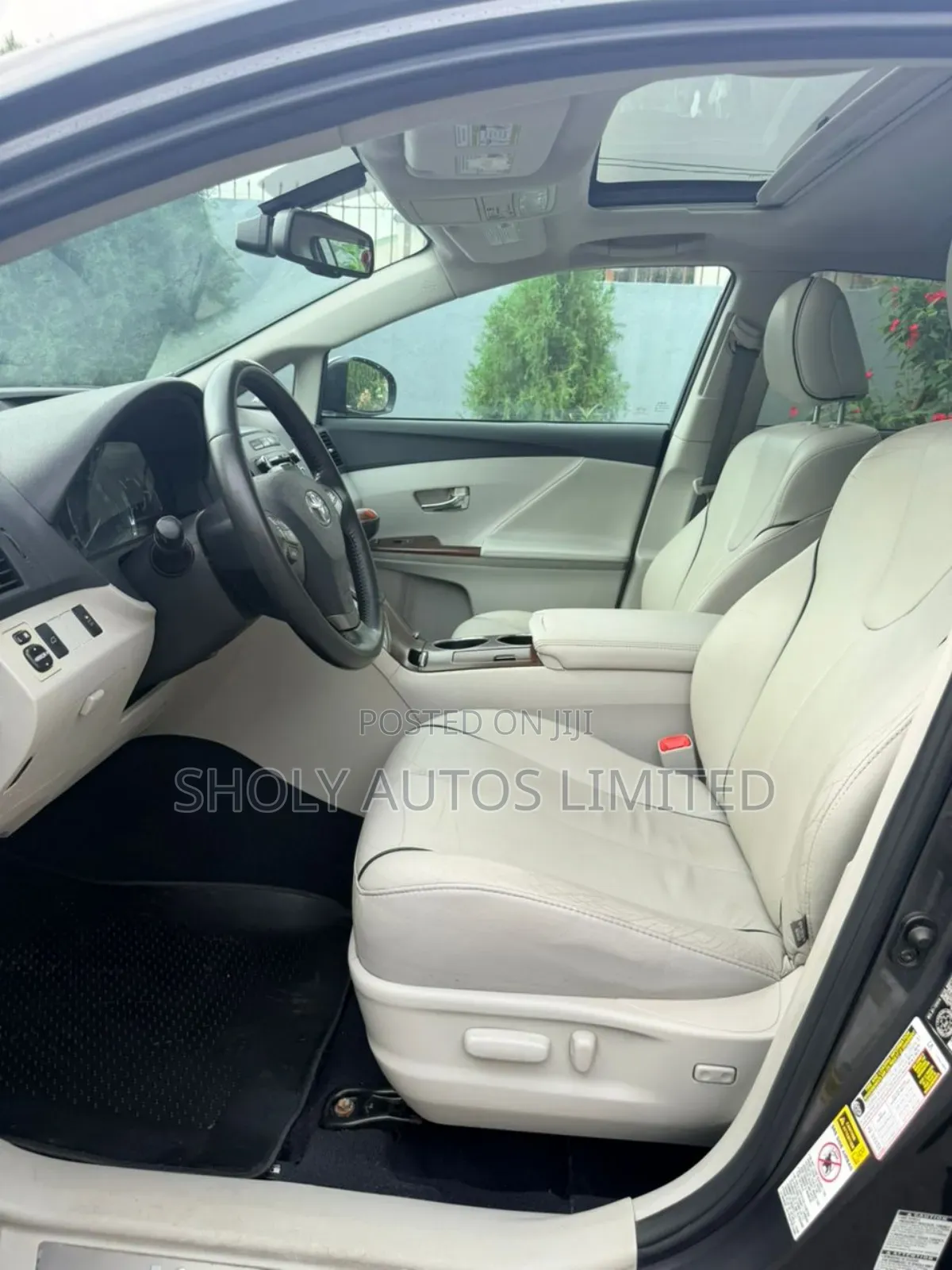 Toyota Venza V6 2011 Gray