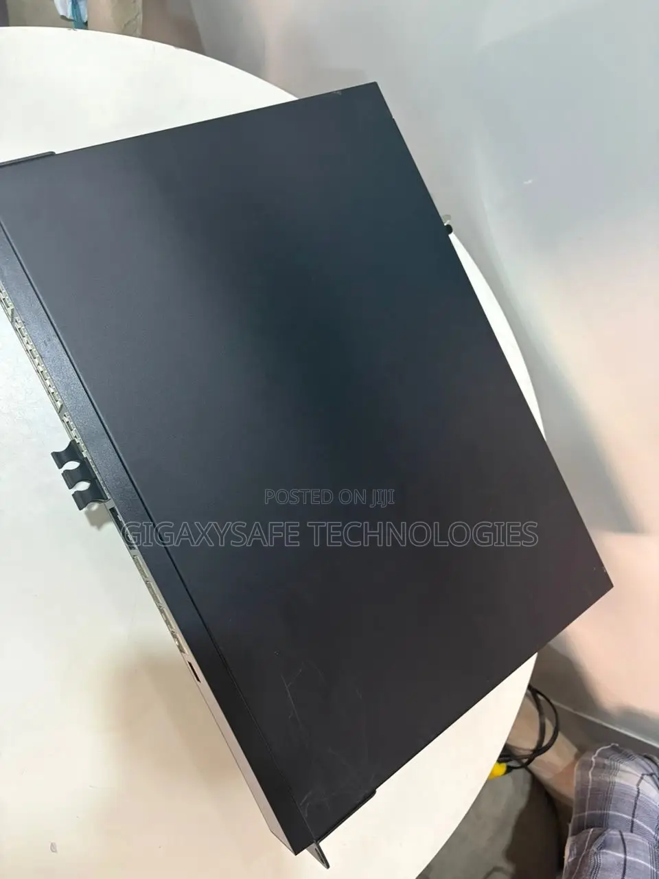 S5700-28p-Li-24s-Bat, Huawei S5700 Switch, 28xgig SFP/4x5100/1000 SFP