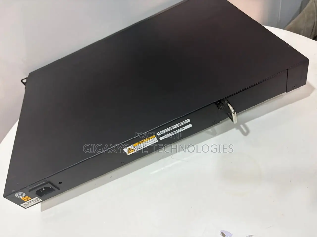 S5700-28p-Li-24s-Bat, Huawei S5700 Switch, 28xgig SFP/4x5100/1000 SFP