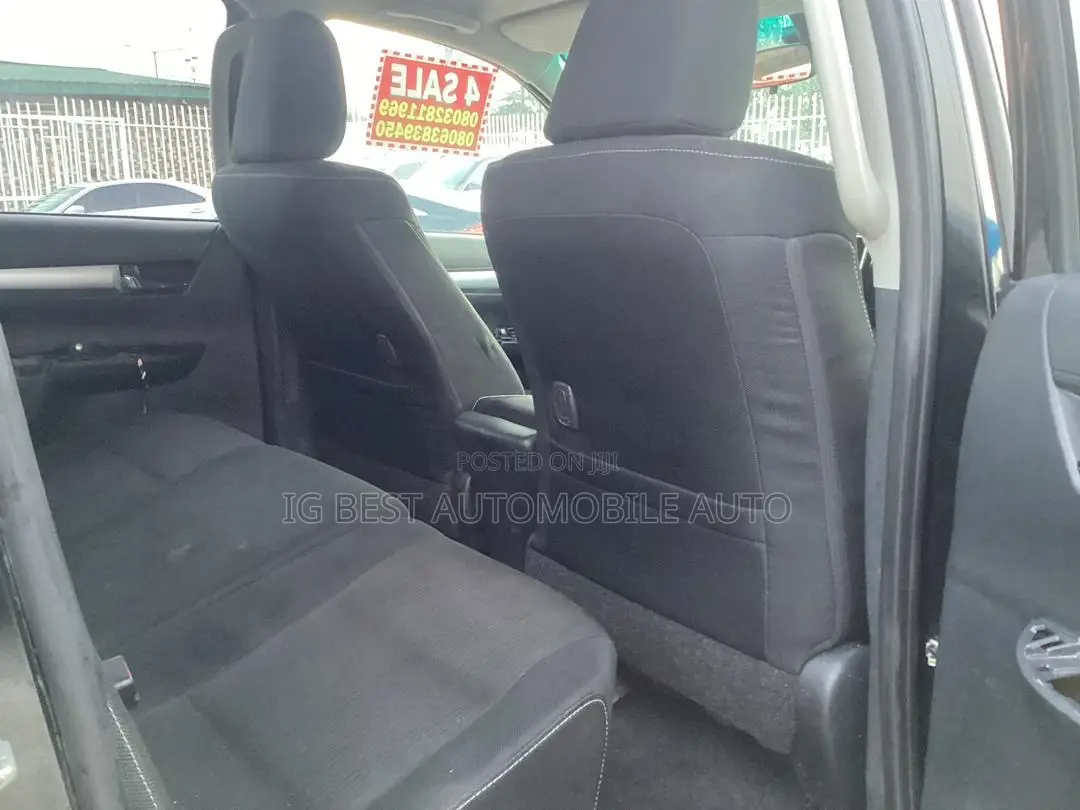 Toyota Hilux Revo Double Cab Deisel 2.4 AWD 2018 Black