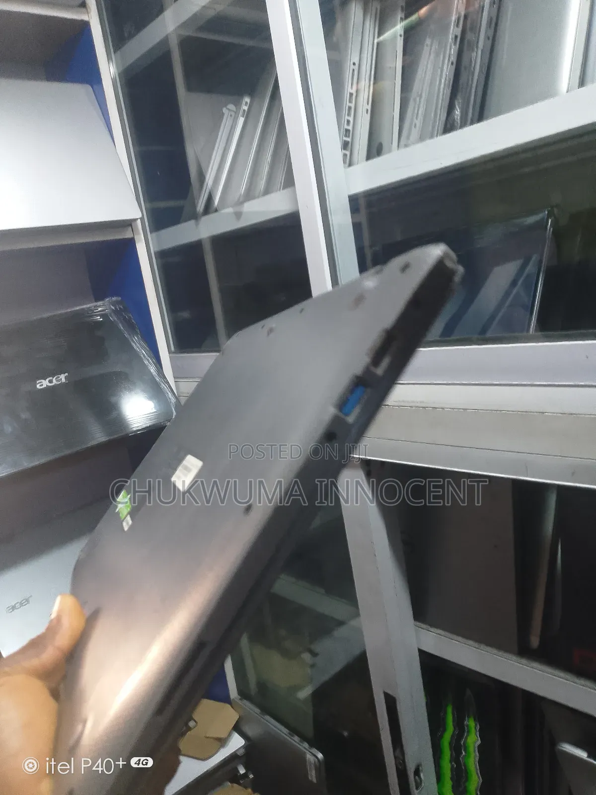 Laptop Acer Aspire One AOD 270 2GB Intel Pentium SSD 32GB