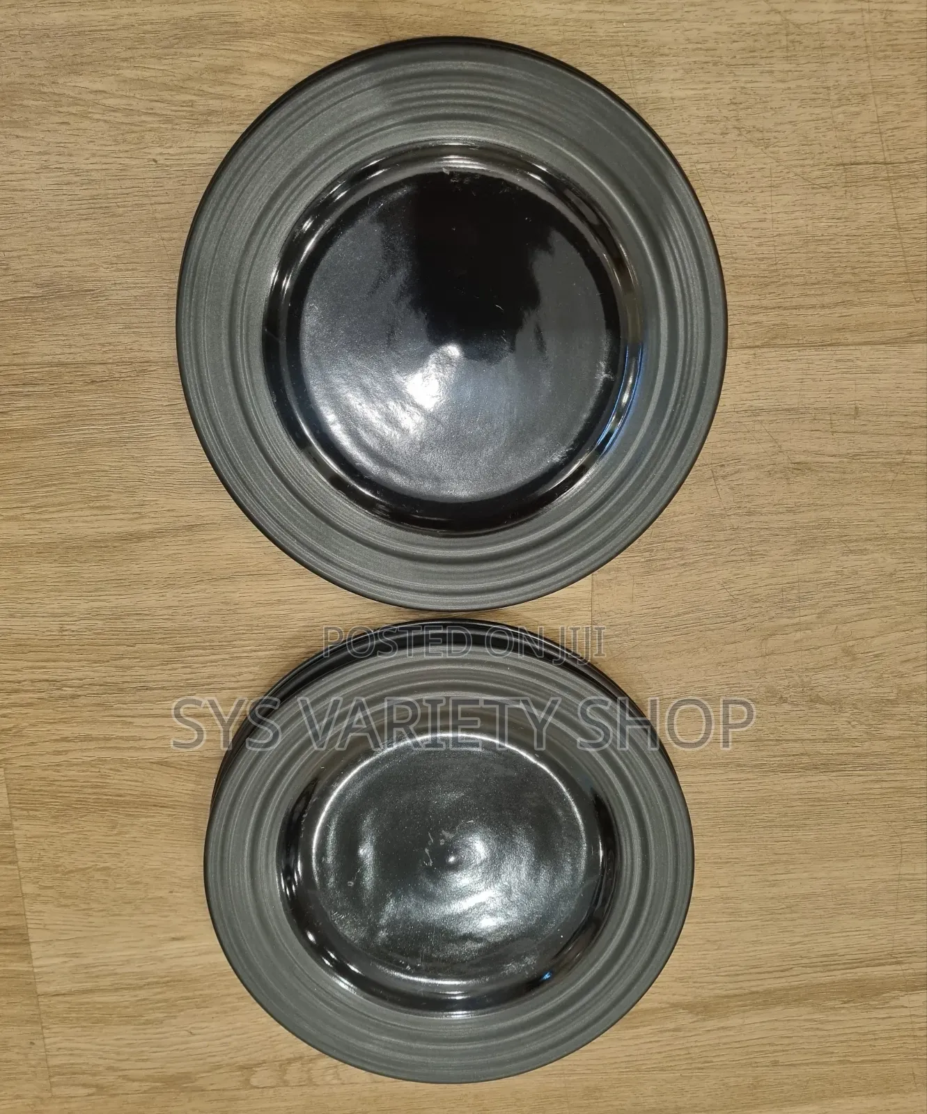 Set of 4 Black Okyama Side Plates 21cm