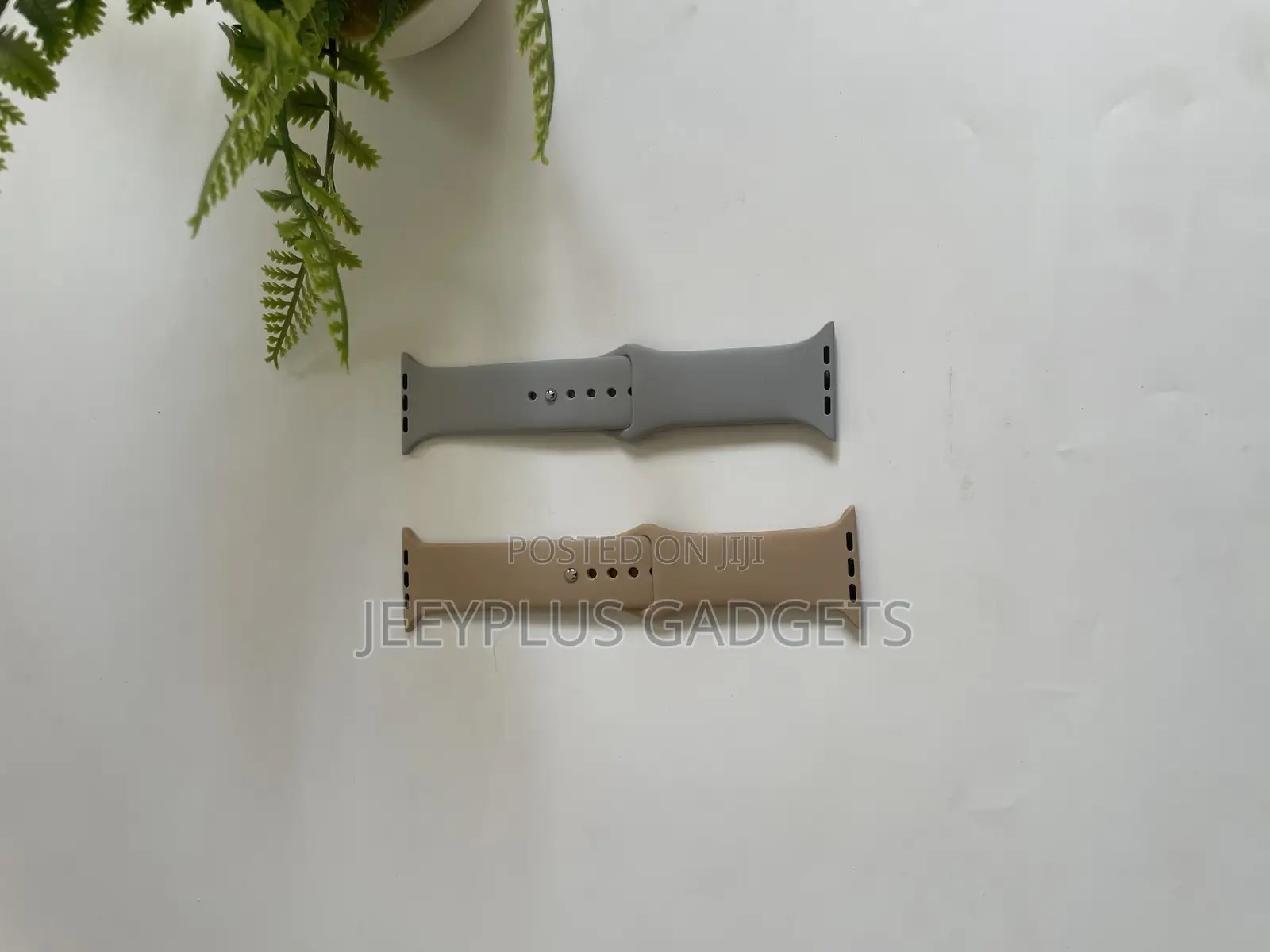 Apple Watch Band – Plain Silicone Strap, Soft Comfortable