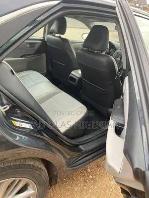 Toyota Camry SE 4dr Sedan (2.5L 4cyl 6A) 2017 Gray