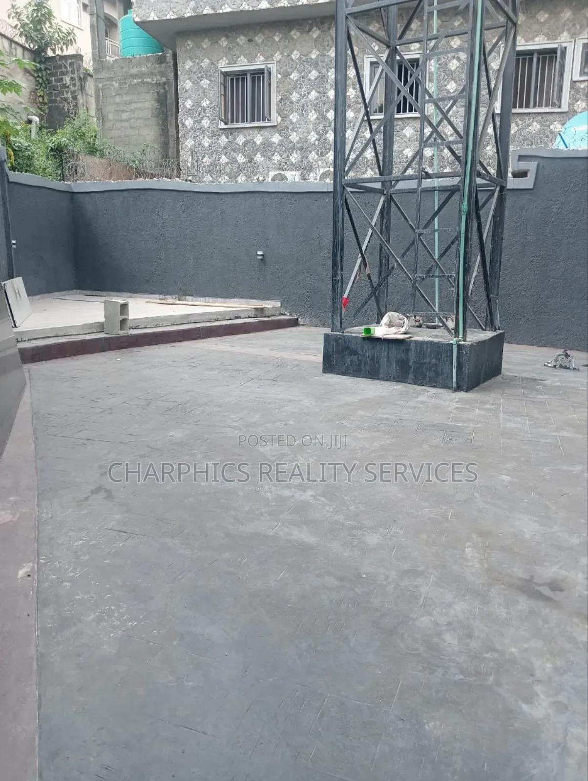 5bdrm Duplex in GRA Phase 2 Shangisha for sale
