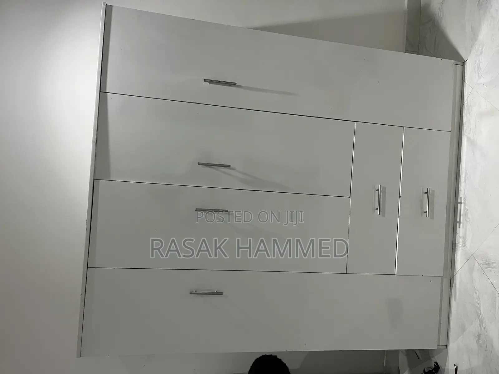 5ft by 6ft Wardrobe Off
