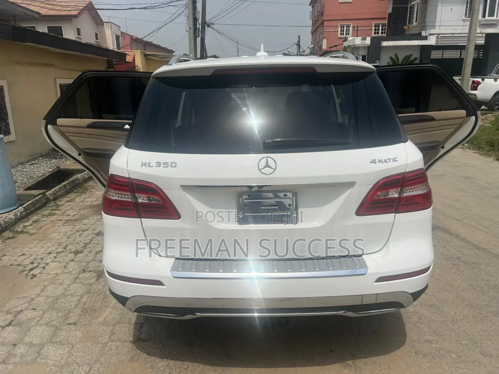 Mercedes-Benz M Class ML350 4MATIC 4dr SUV AWD (3.5L 6cyl 7A) 2014