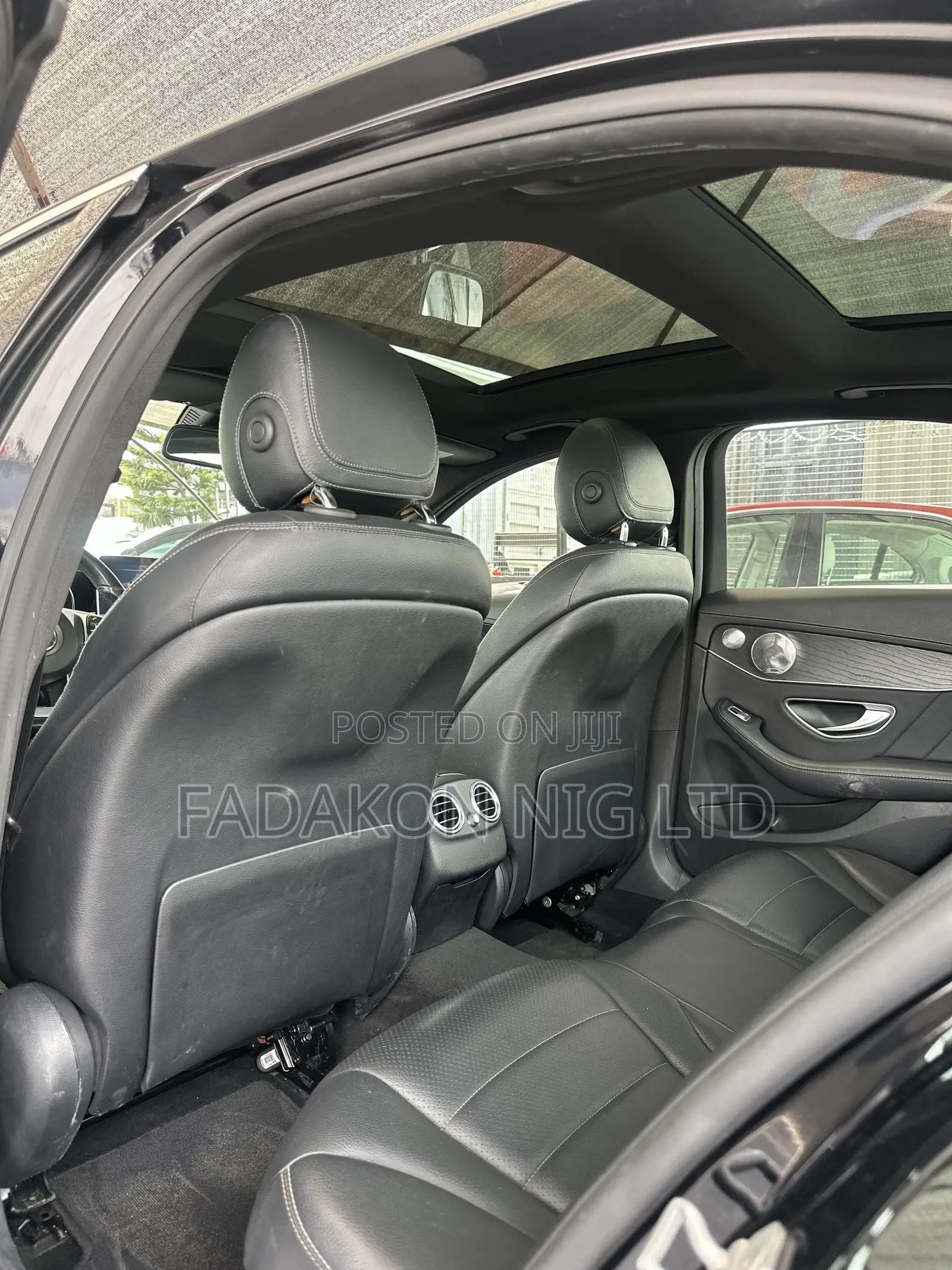 Mercedes-Benz C400 4Matic AWD Sedan (3.0L V6 7A) 2015 Black