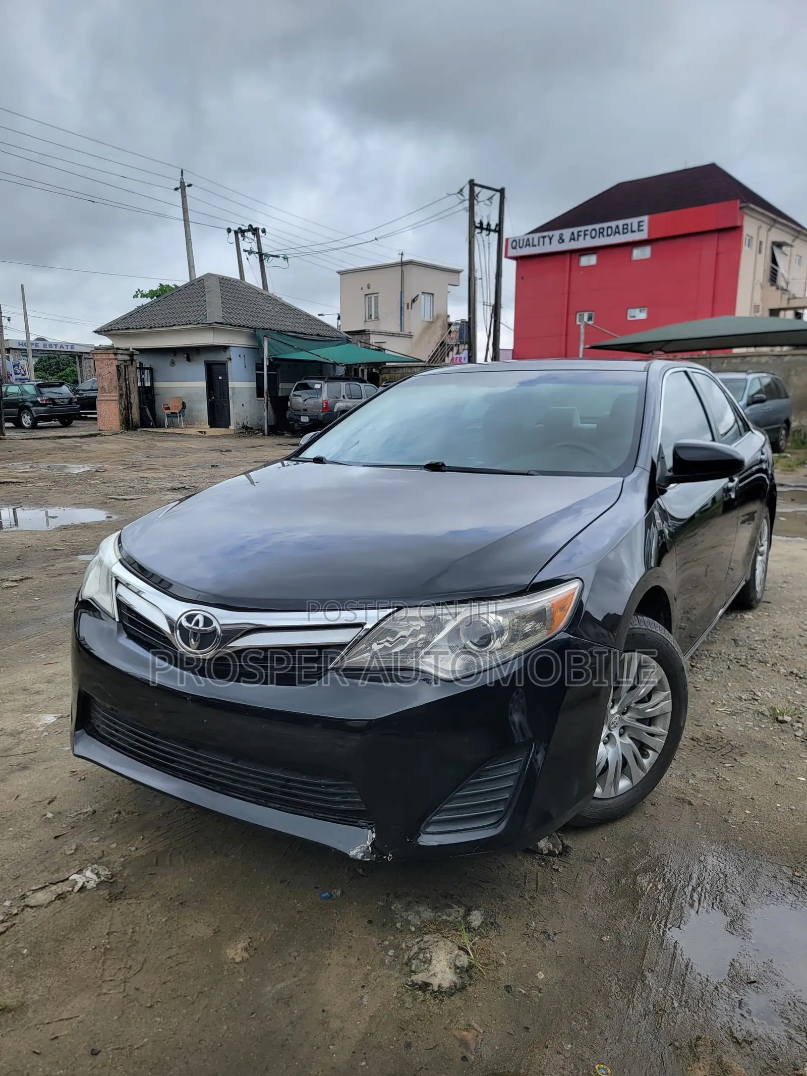 Toyota Camry LE 4dr Sedan (2.5L 4cyl 6A) 2012 Black