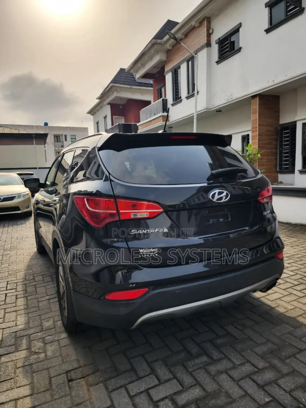 Hyundai Santa Fe 2013 Black