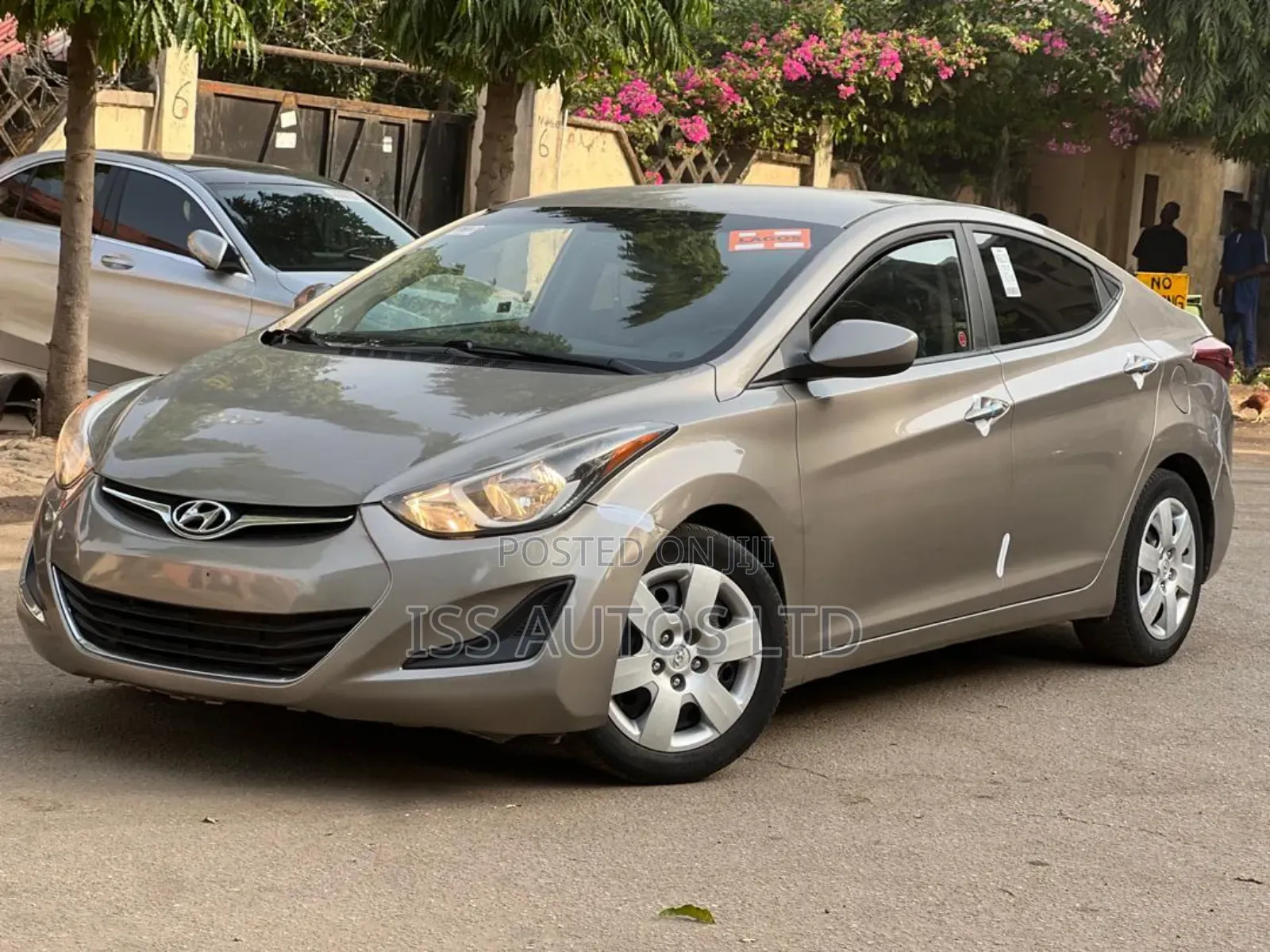 Hyundai Elantra SE 4dr Sedan (1.8L 4cyl 6M) 2014 Gray