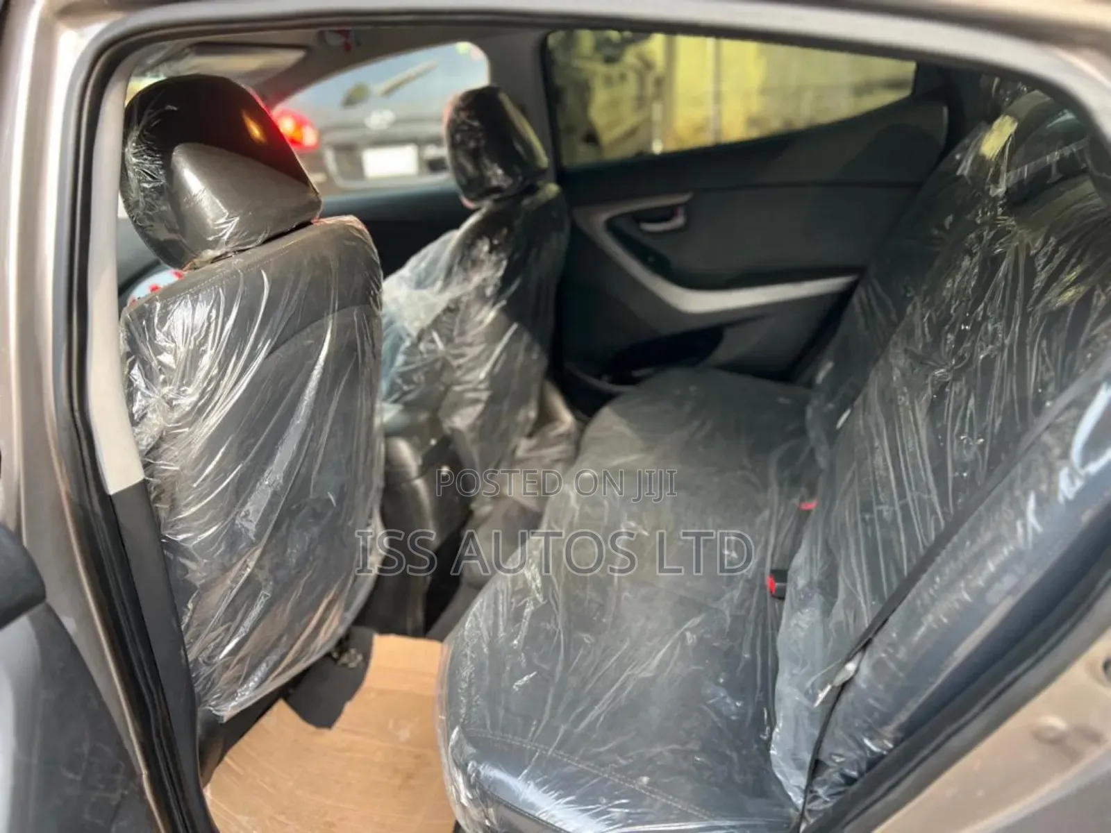 Hyundai Elantra SE 4dr Sedan (1.8L 4cyl 6M) 2014 Gray