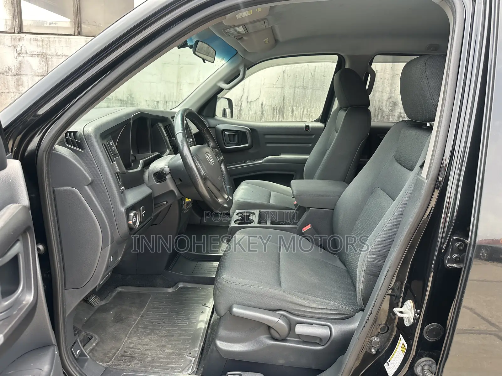 Honda Ridgeline Sport 4x4 Crew Cab 122 in. WB 2012 Black