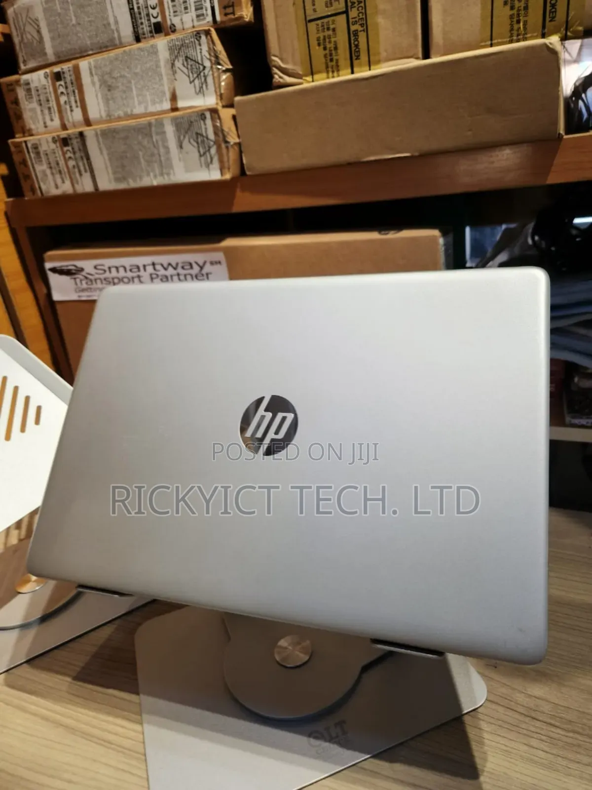 Laptop HP 15-dw0037wm 8GB Intel Core i5 HDD 1T