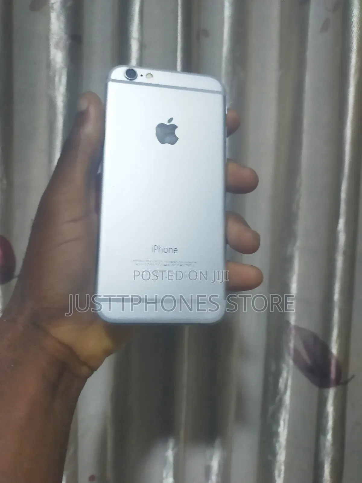 Apple iPhone 6 16 GB Silver