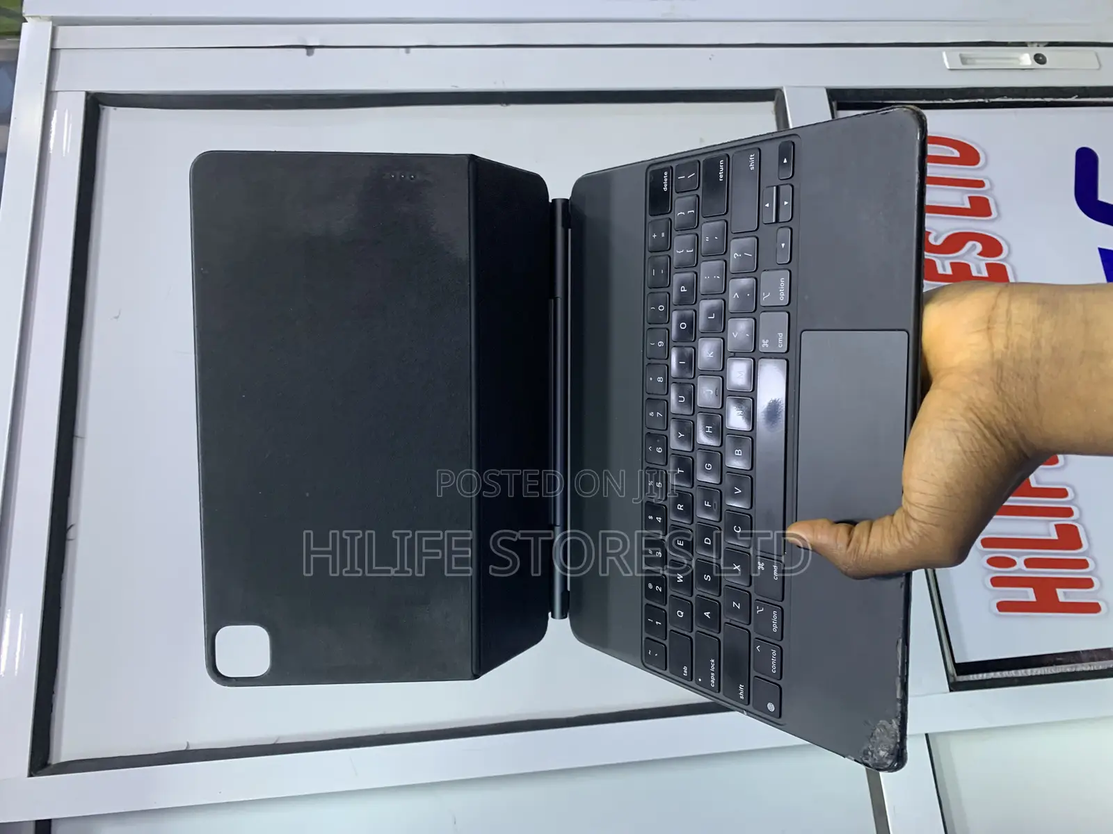 12.9” Magic Keyboard for iPad Pro 12.9”