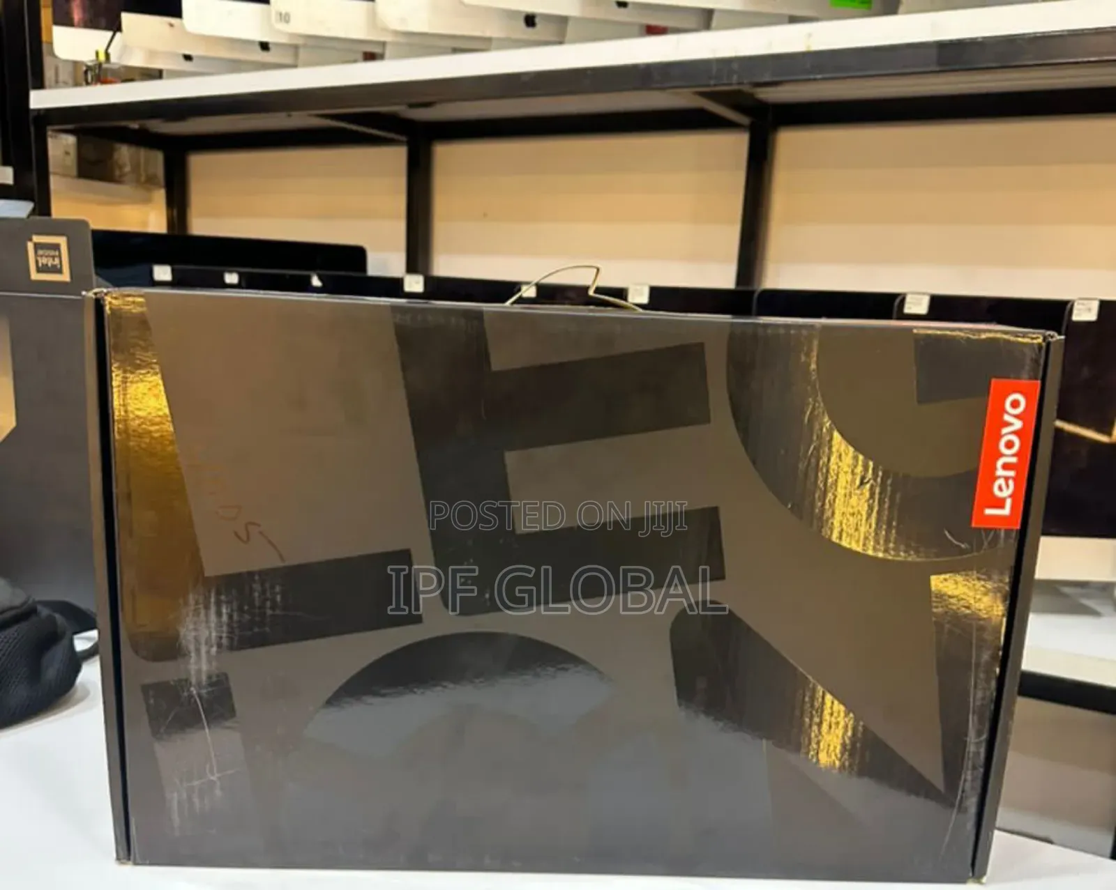 New Laptop Lenovo Legion 7 64GB Intel Core Ultra 9 SSD 2T