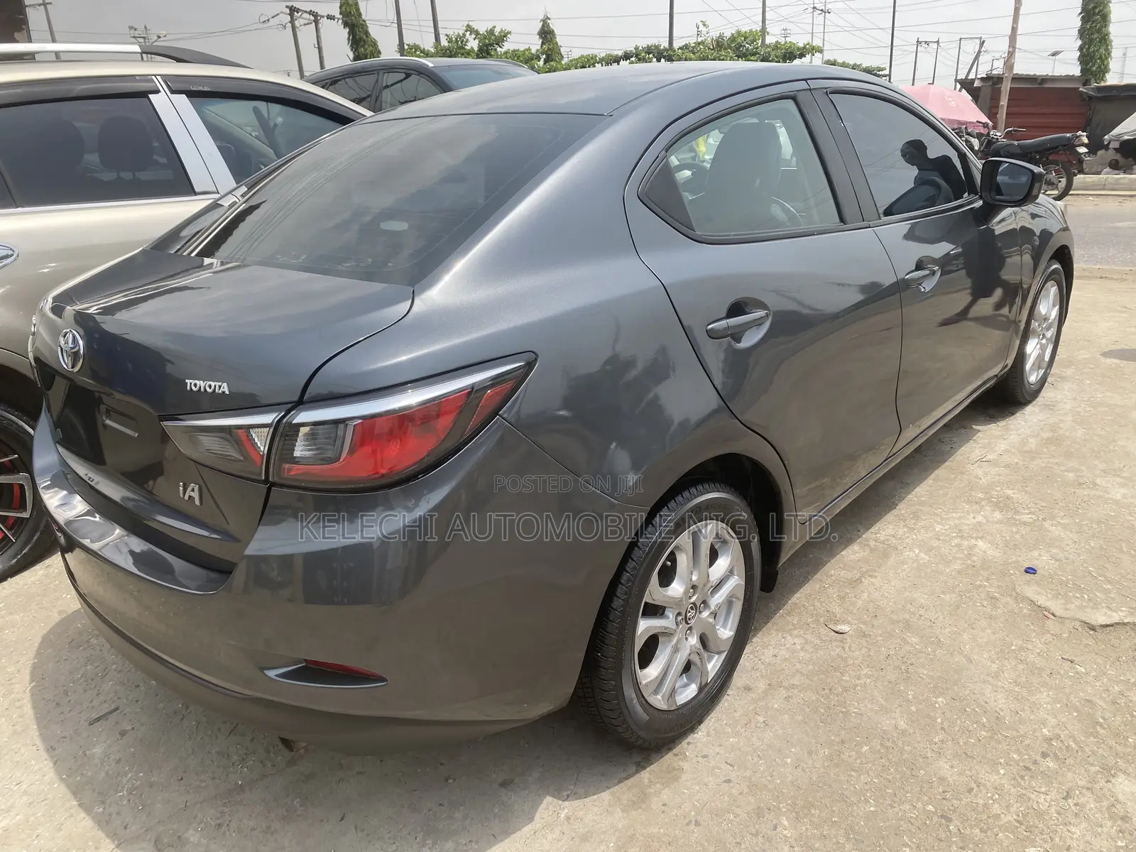 Toyota Yaris iA 1.5 FWD 2018 Gray