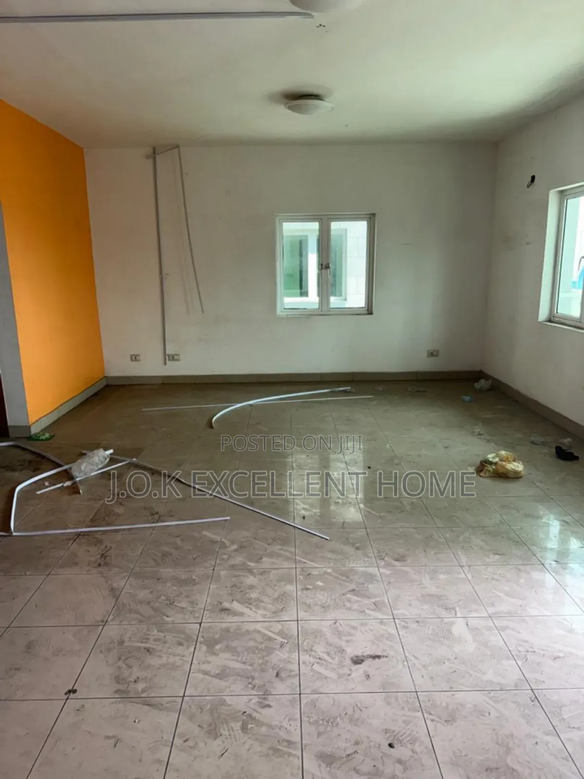 3bdrm Block of Flats in Ahmadu Bello Way for rent